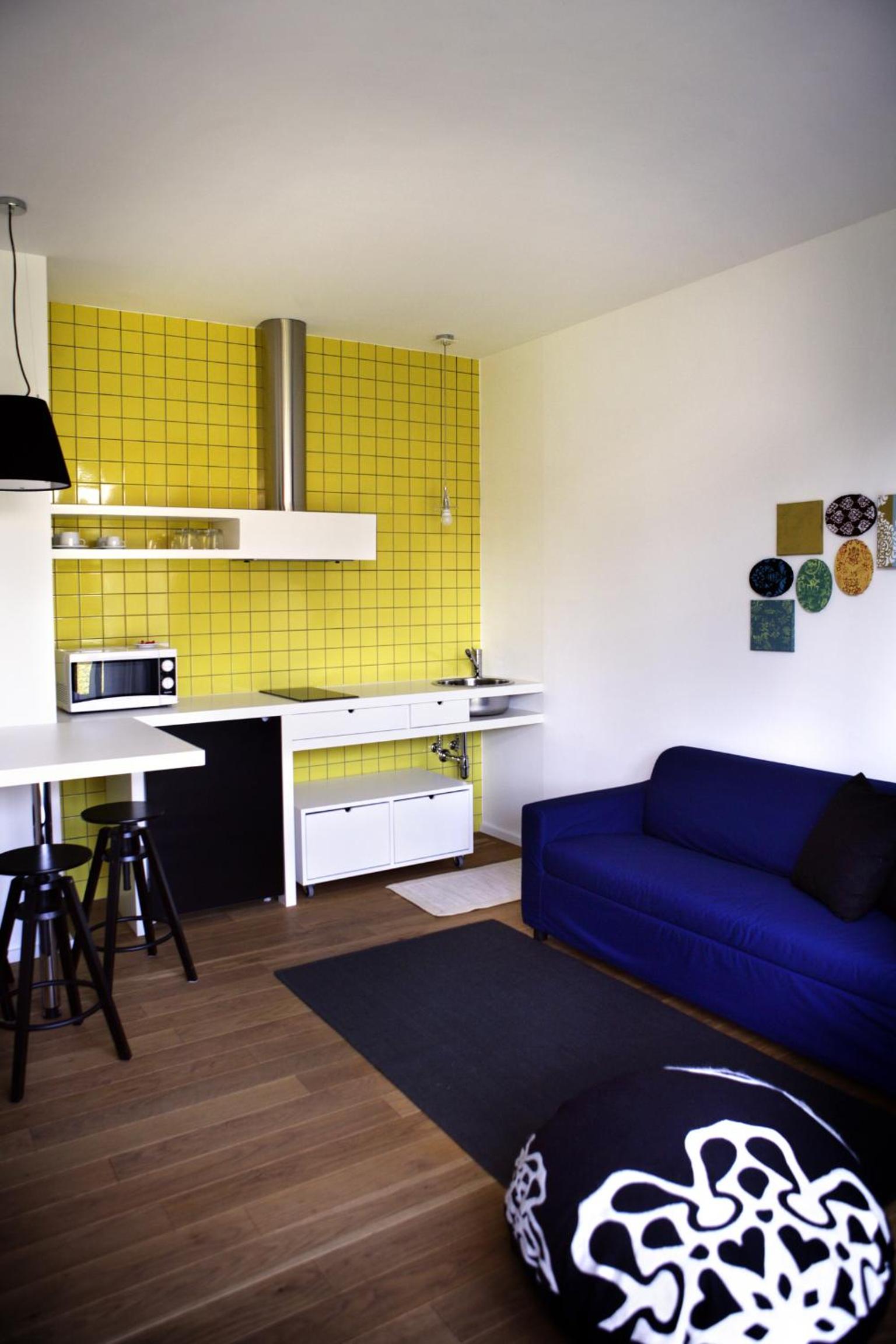 Apartment photo 2