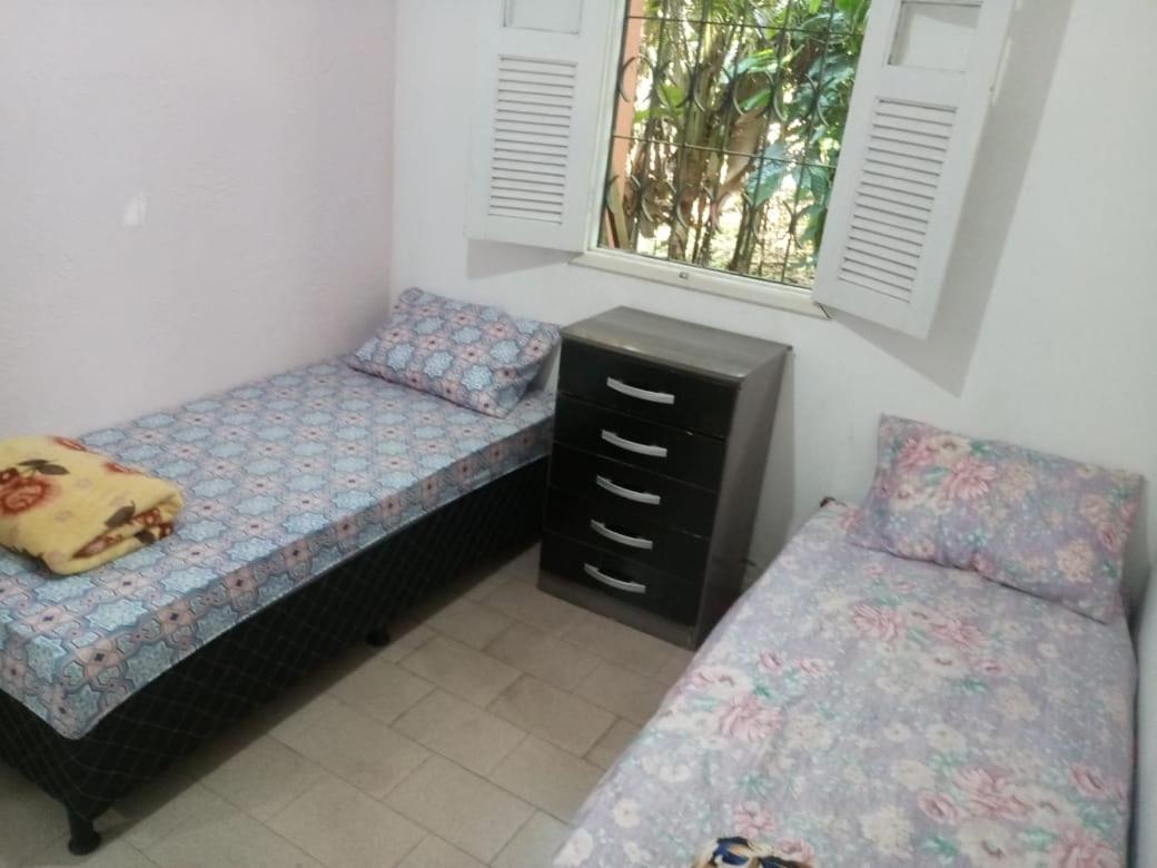 Double or Twin Room with Private Bathroom - Photo 5