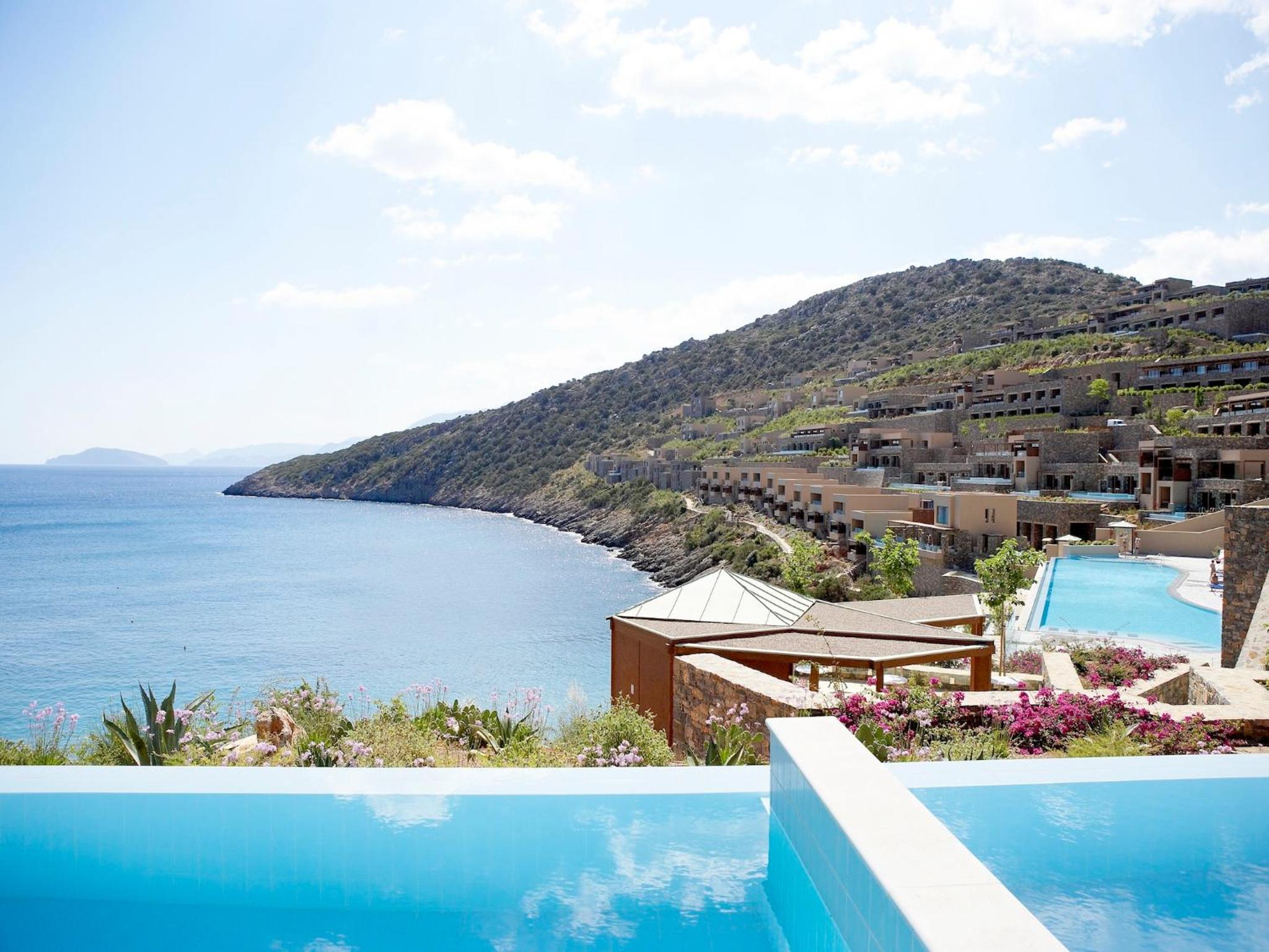 Deluxe Room with Sea View and Individual Pool