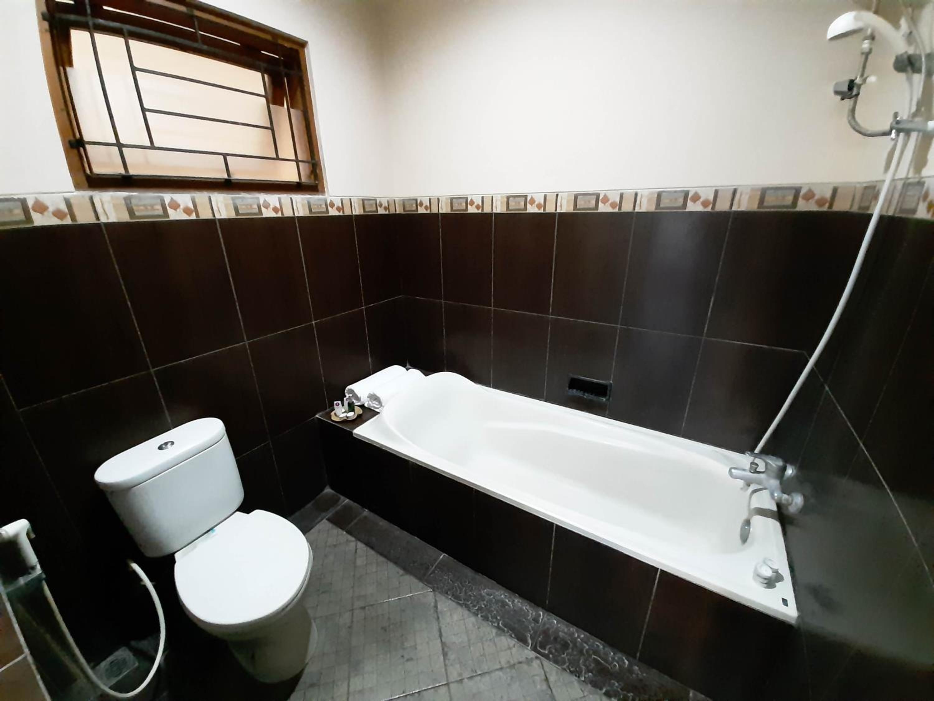 Three-Bedroom House - Photo 10