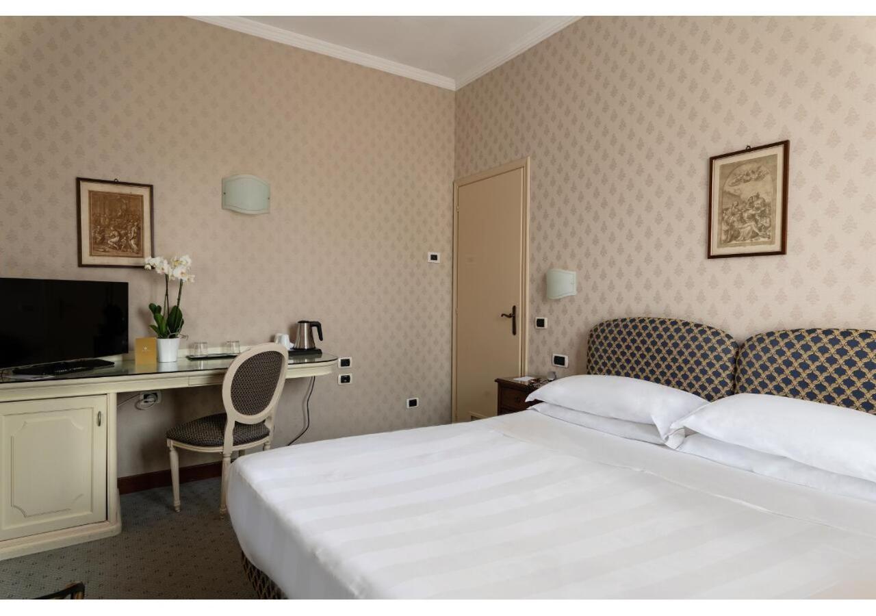 Double Room - Photo 27