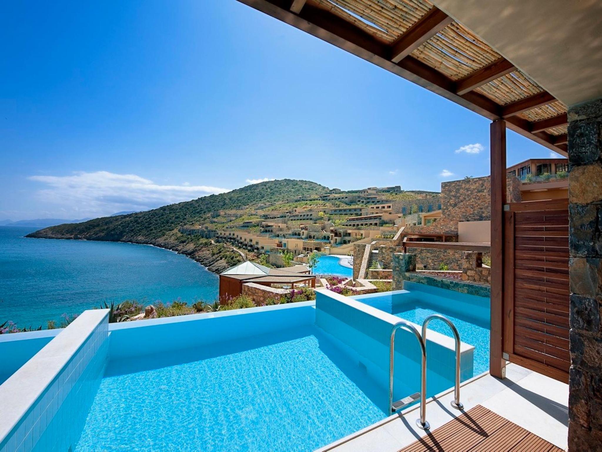 Deluxe Room with Sea View and Individual Pool