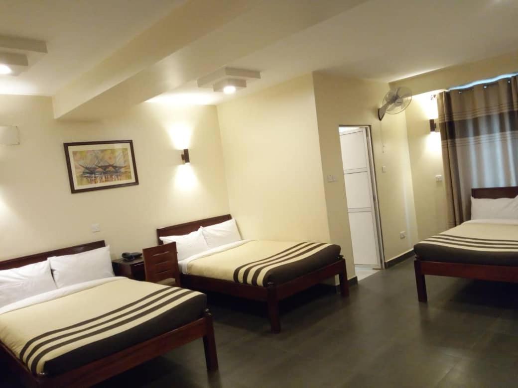 Classic Triple Room