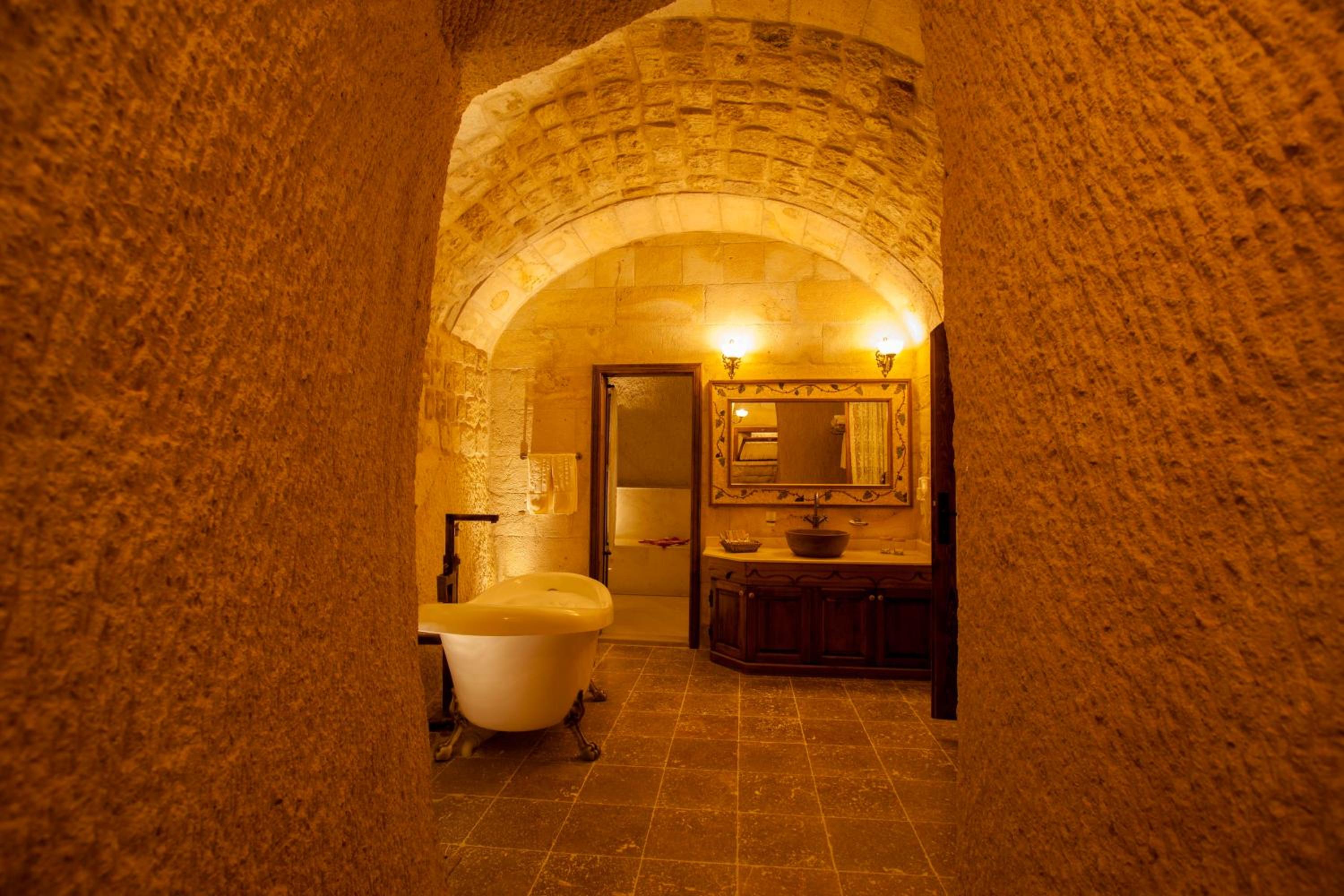Grandiose Cappadocian Mansion - Photo 9