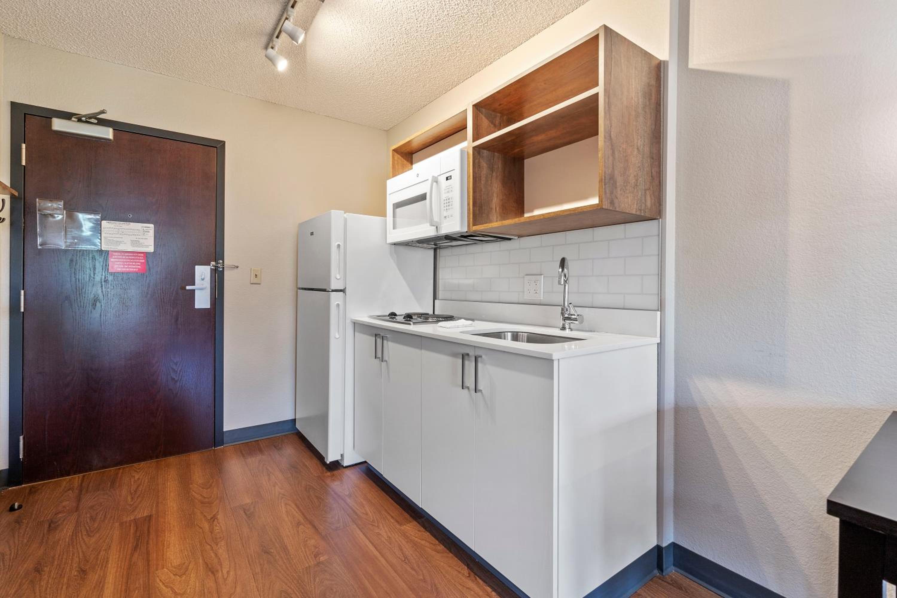 Studio with 2 Double Beds - Non-Smoking - Photo 3
