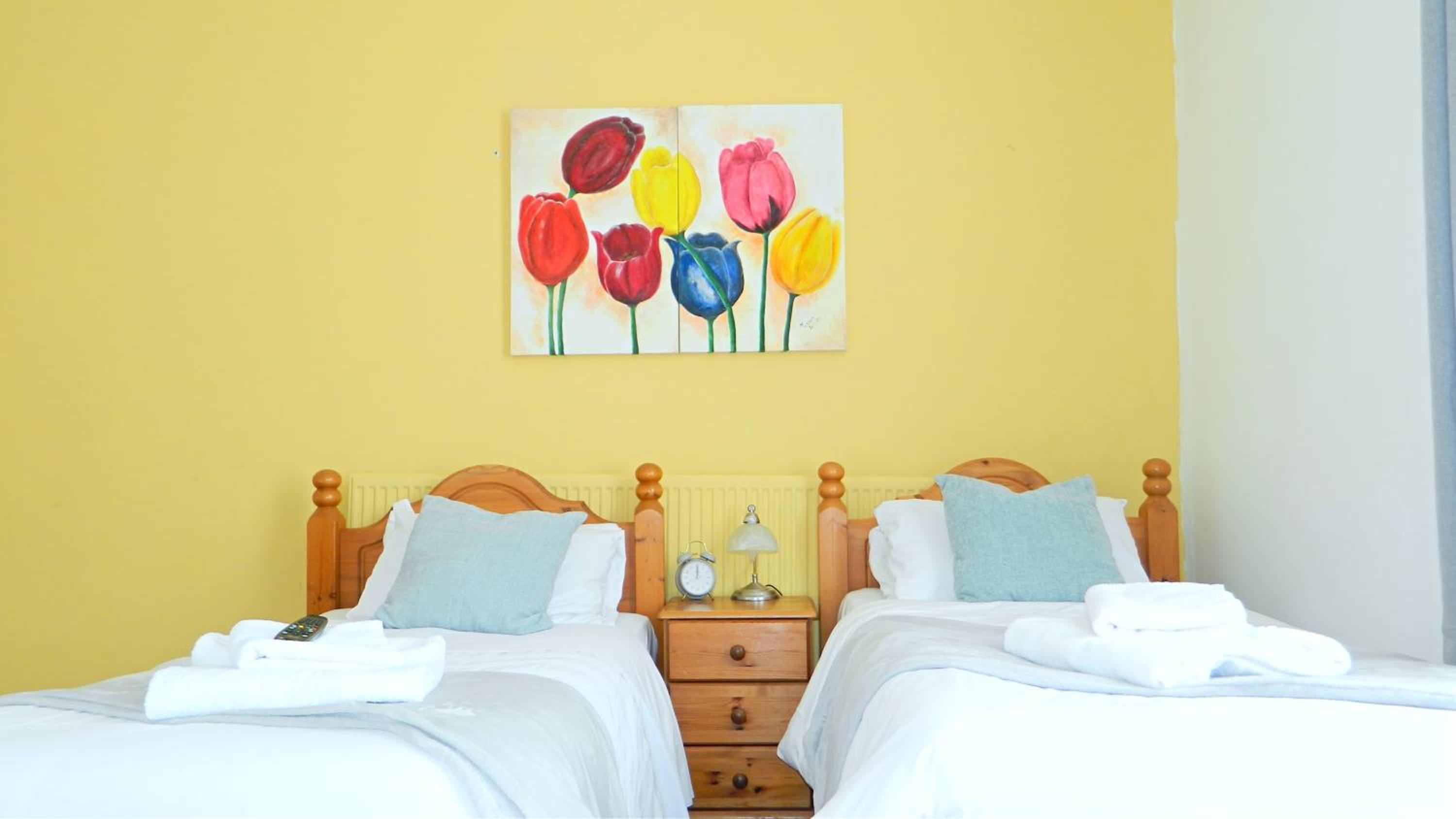 Twin Room - Photo 1