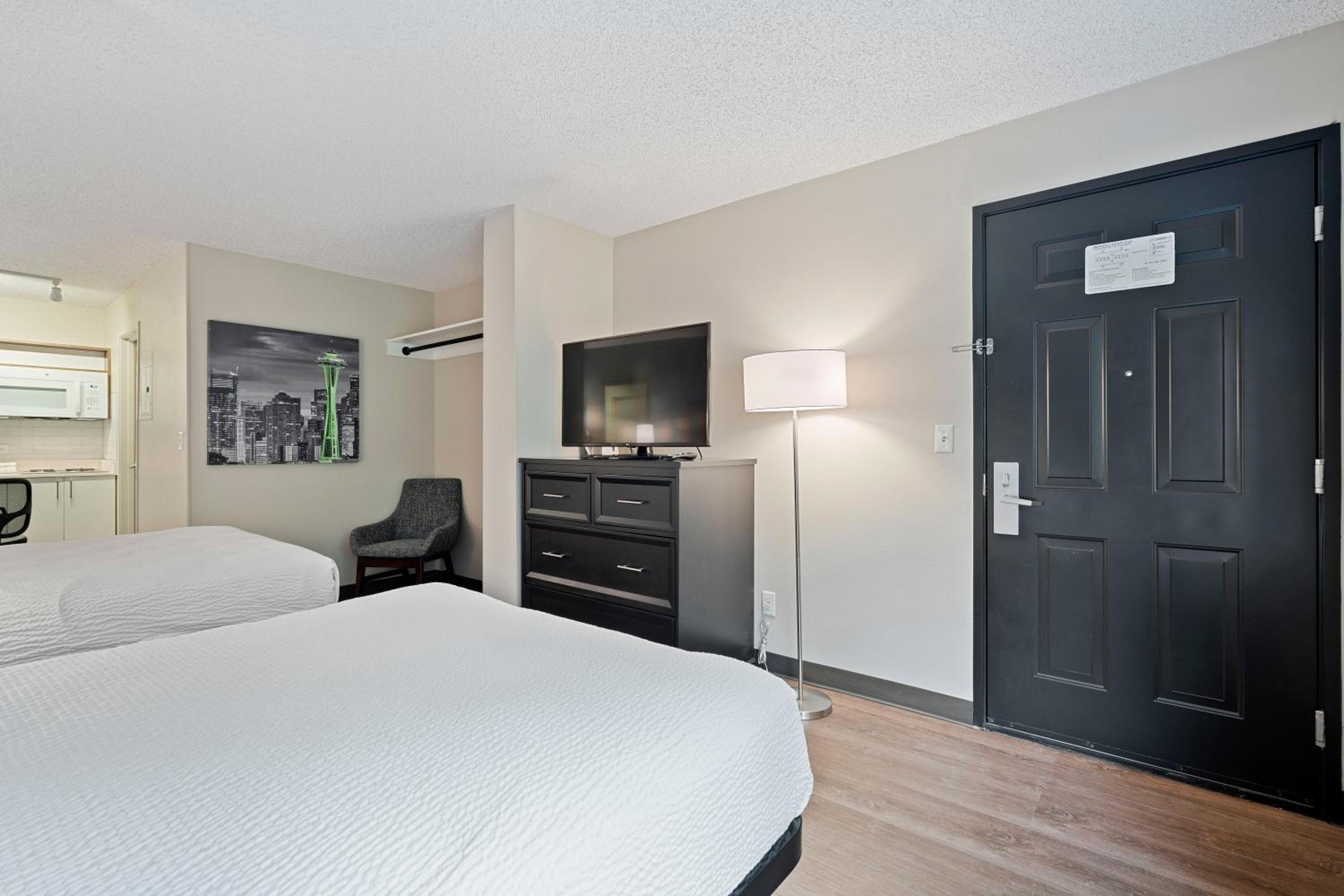 Studio with Two Double Beds - Non-Smoking - Photo 5