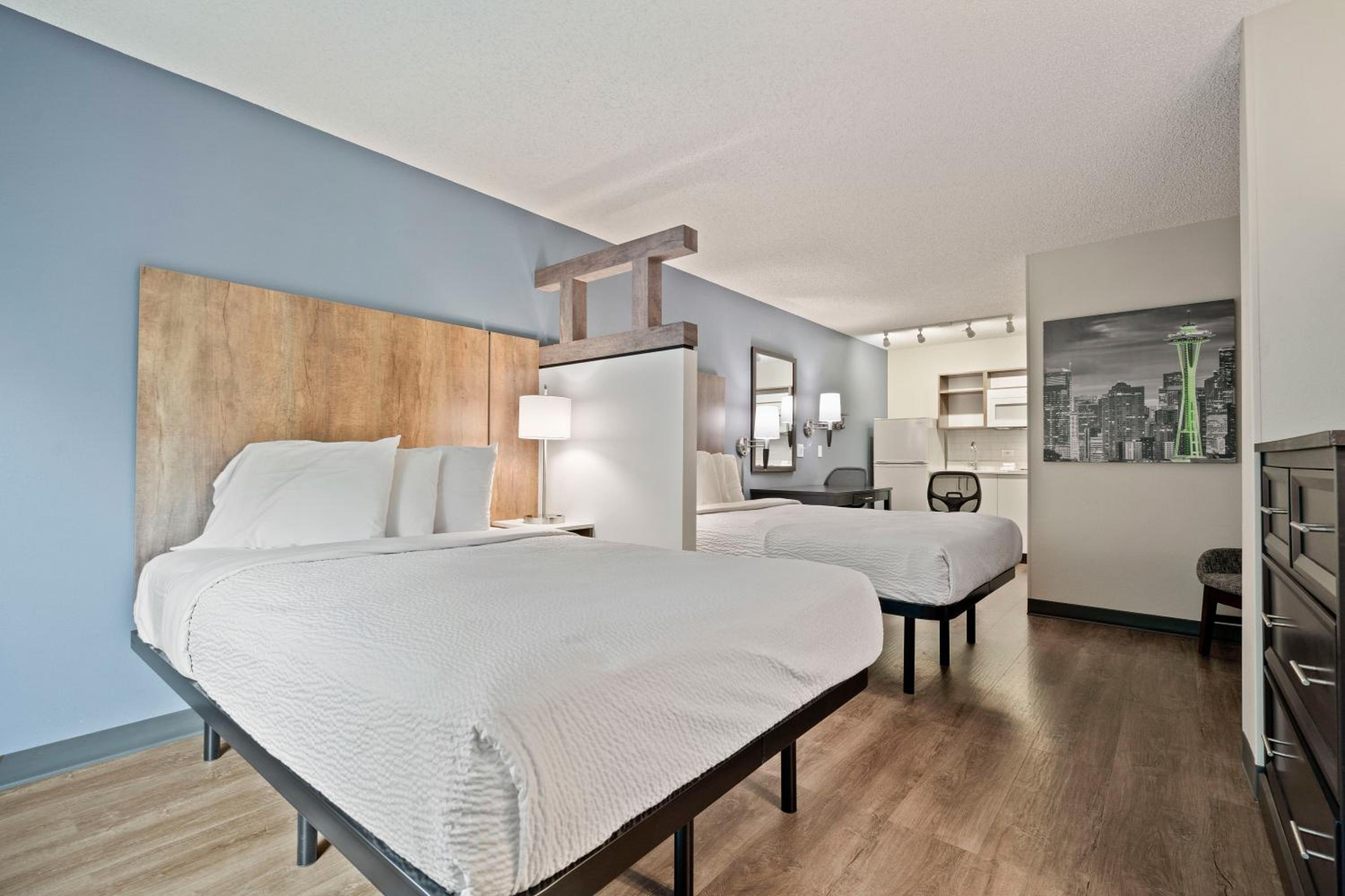 Studio with Two Double Beds - Non-Smoking - Photo 10
