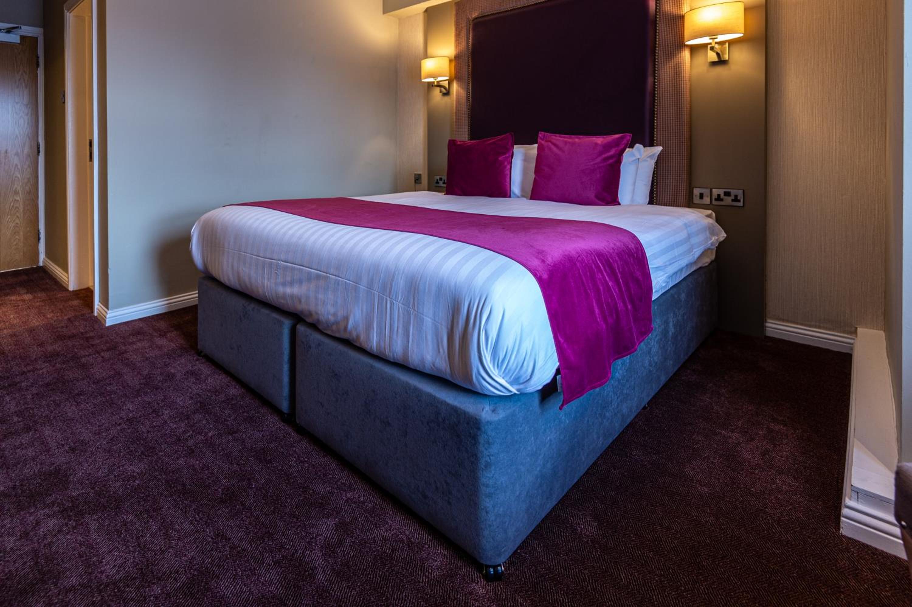Standard Double Room photo 3