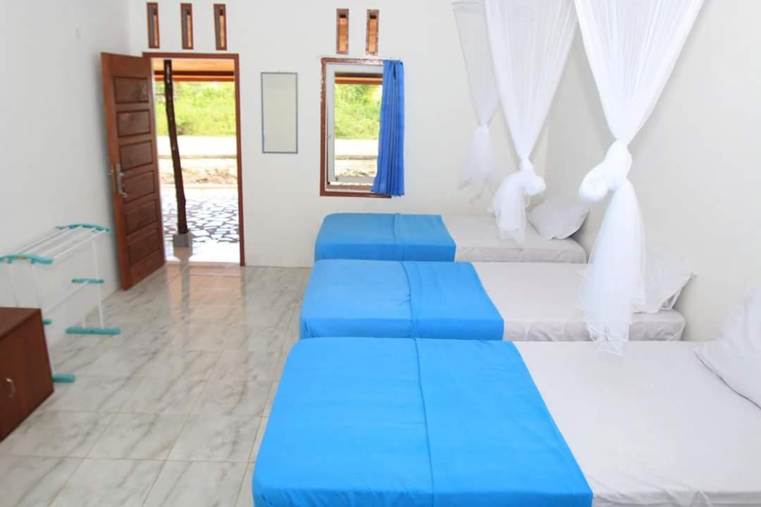 Bed in 4-Bed Dormitory Room photo 2