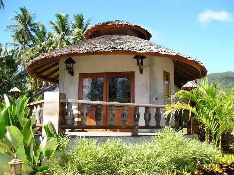 Air-Conditioned Bungalow with Shower - Photo 10