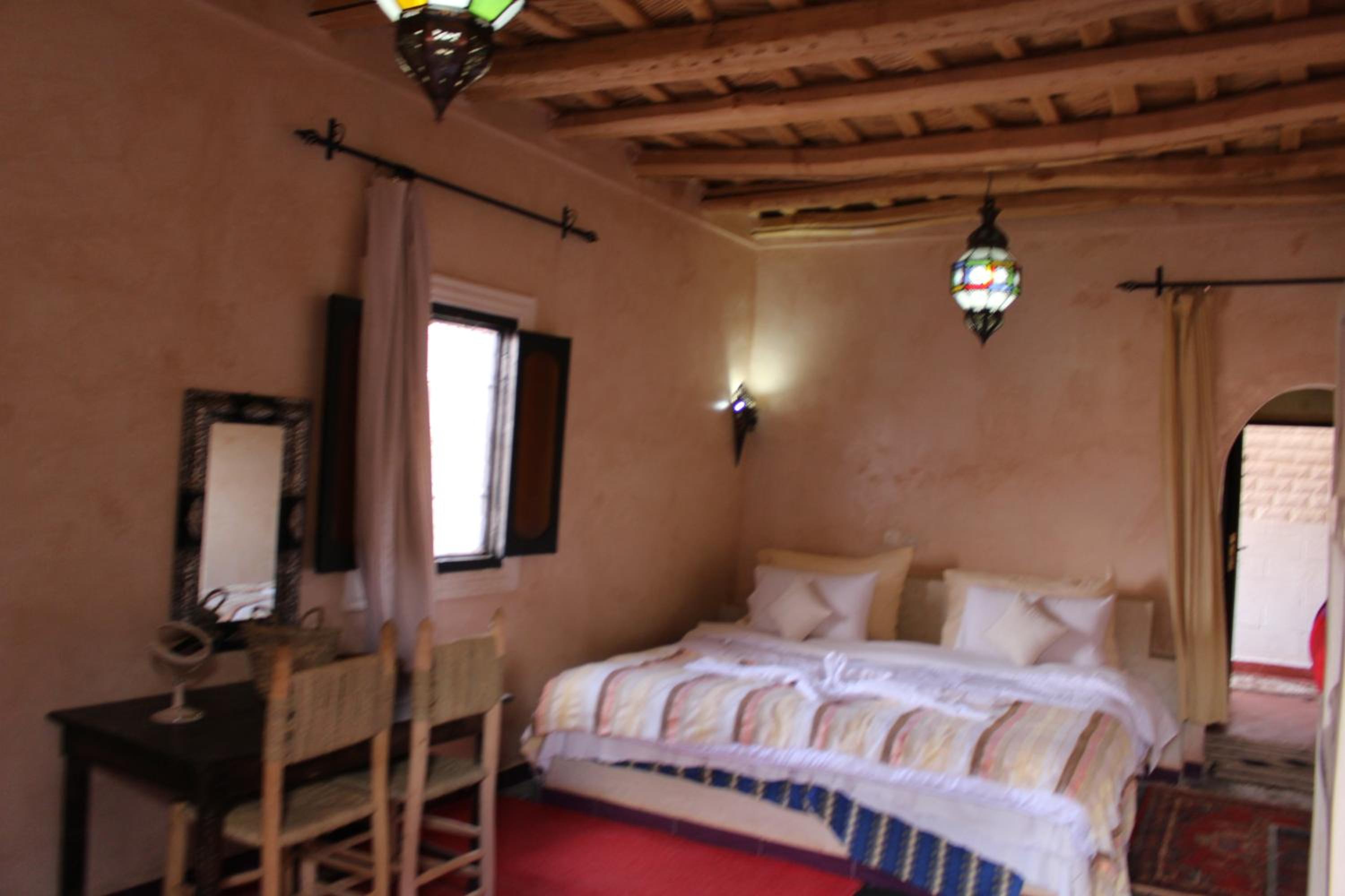 Double Room with Garden View - Photo 2