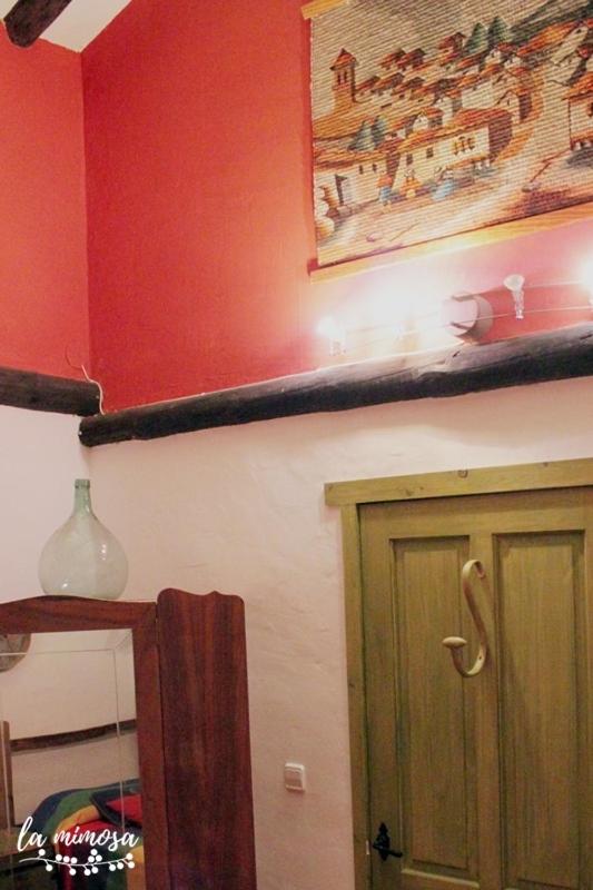 Three-Bedroom House - Photo 8