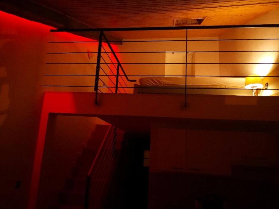 Apartment - Split Level - Photo 24
