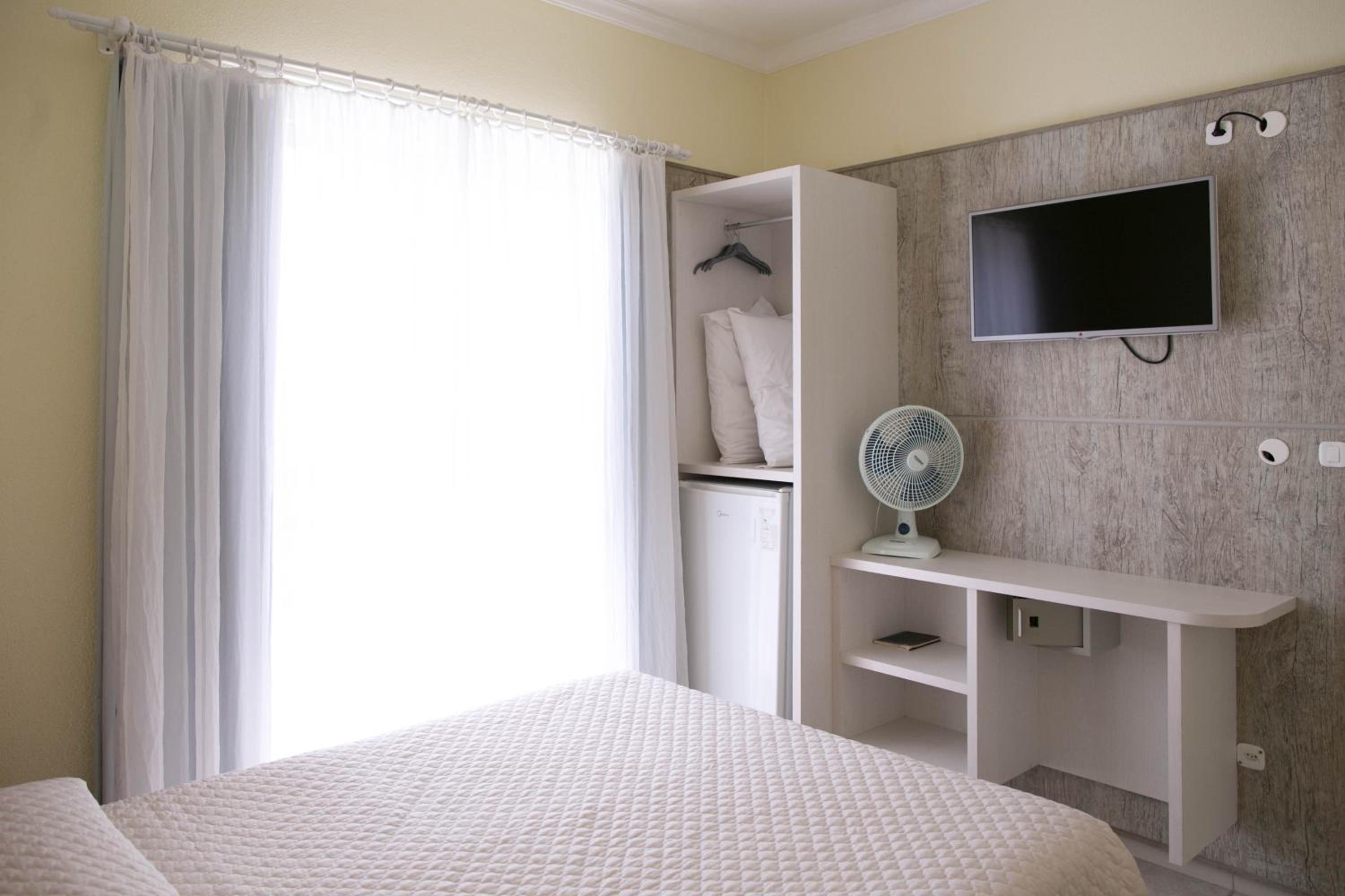 Suite - Photo 4