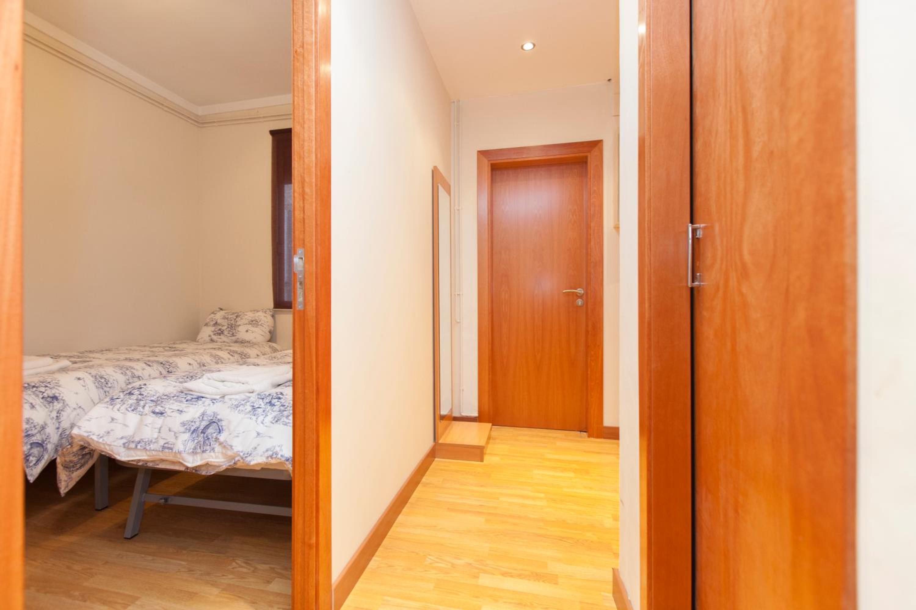 Apartamento Superior de Tres Habitaciones - Aragó, 534