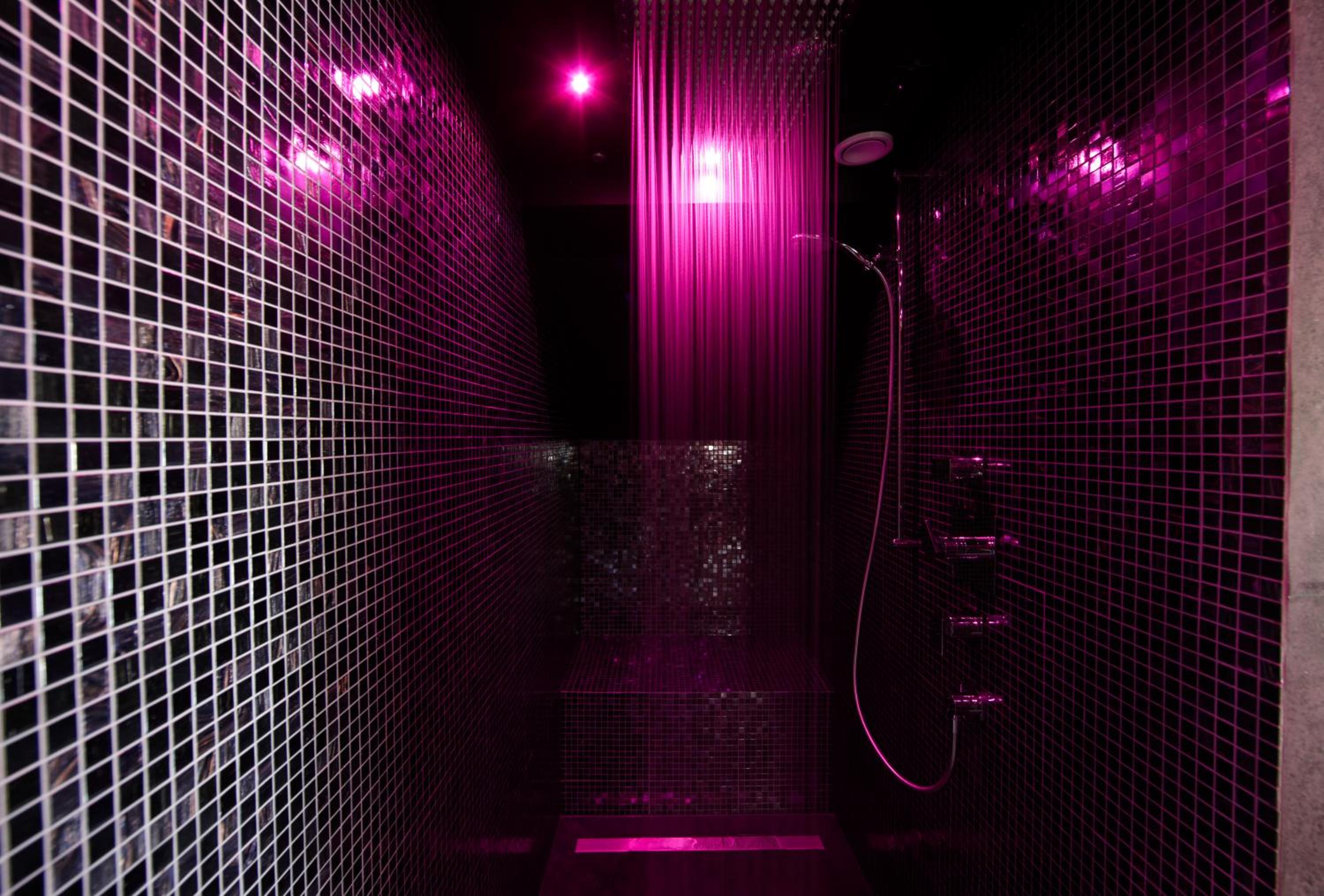 Suite - Photo 7