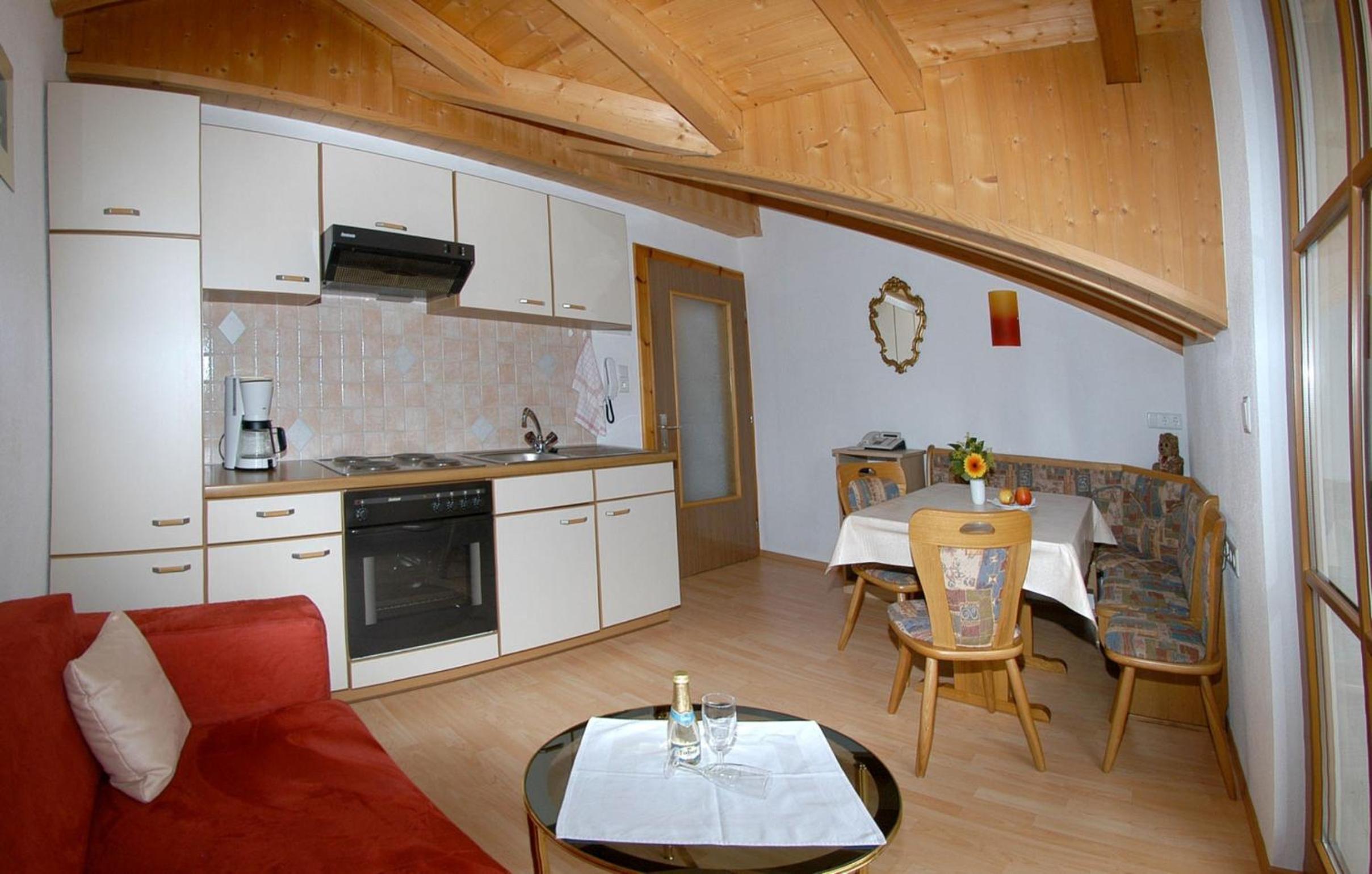 Three-Bedroom Apartment photo 3