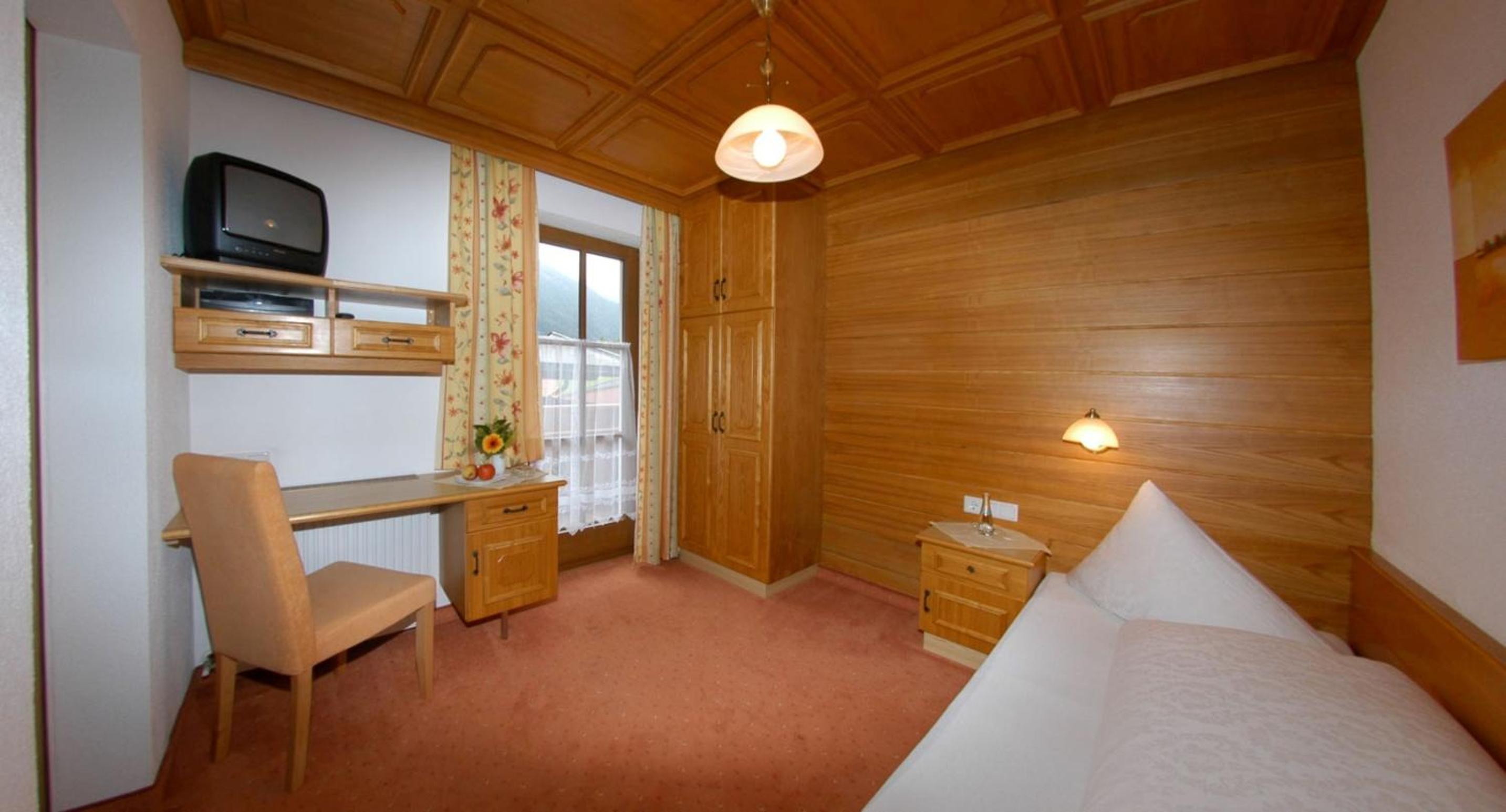 Single Room photo 1