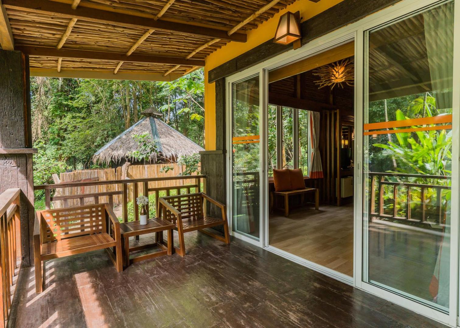 Deluxe Double or Twin Room with River View photo 3