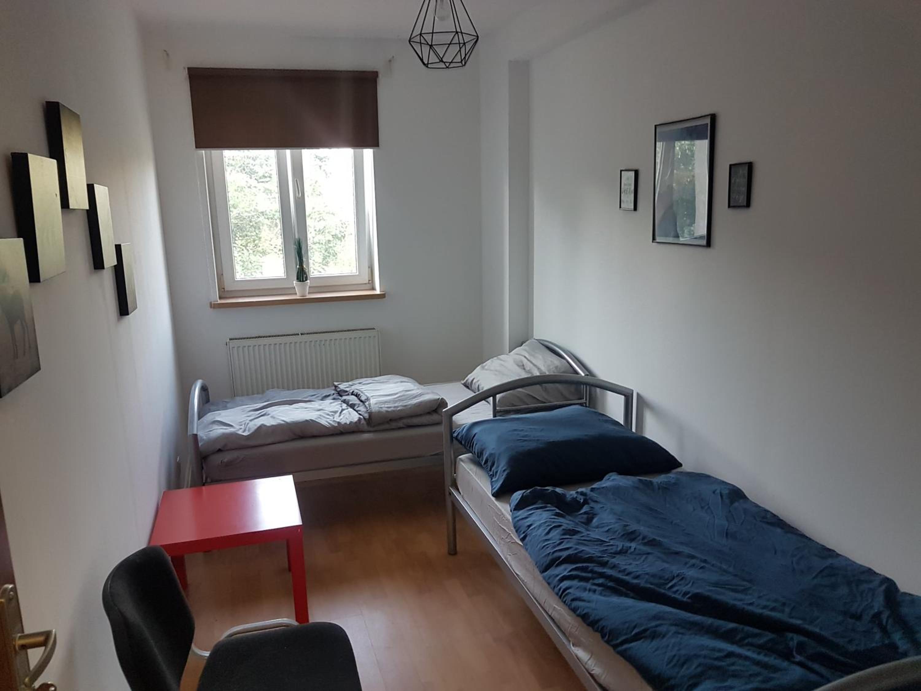 Budget Double Room - Photo 5