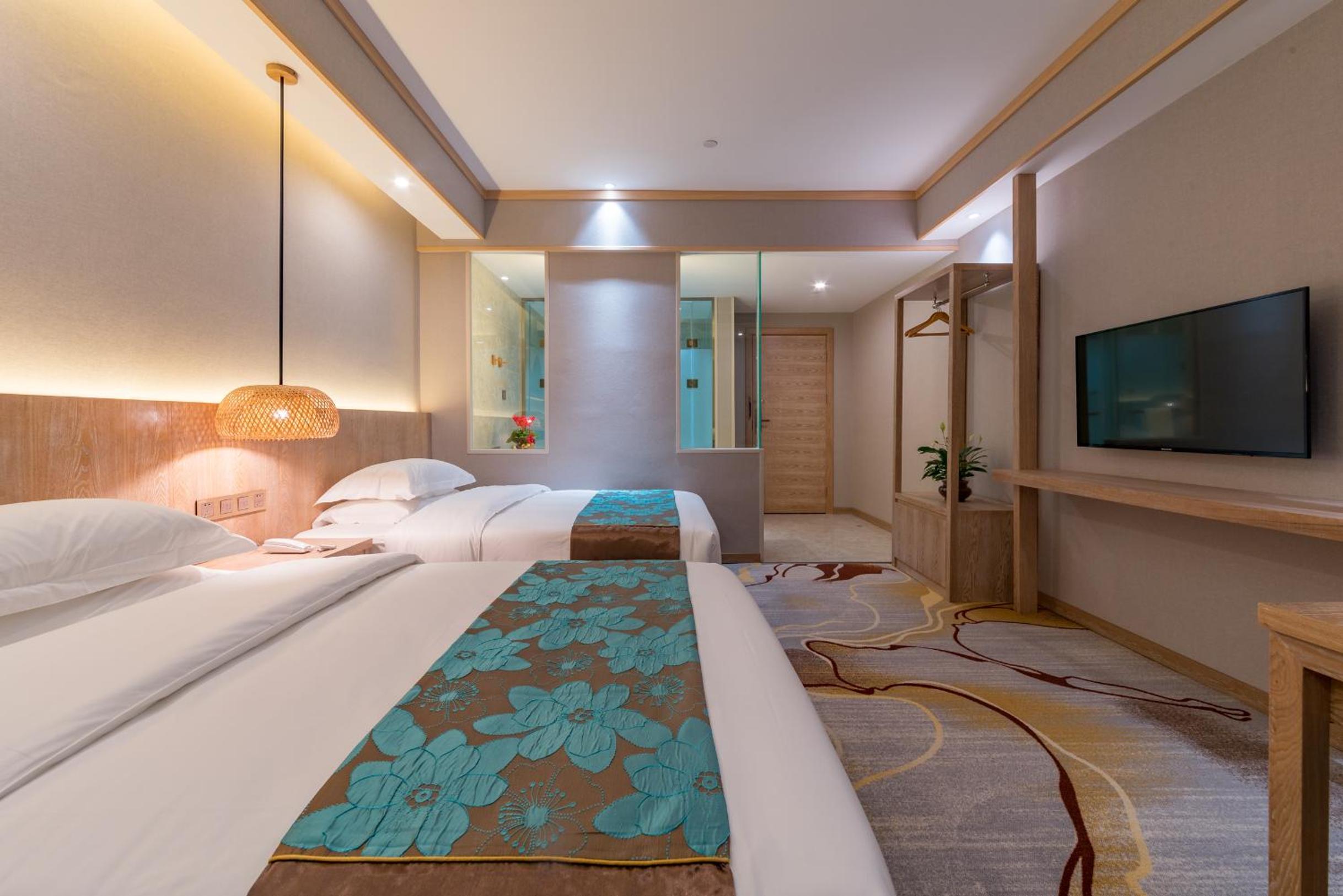 Standard Twin Room With Mountain View photo 1