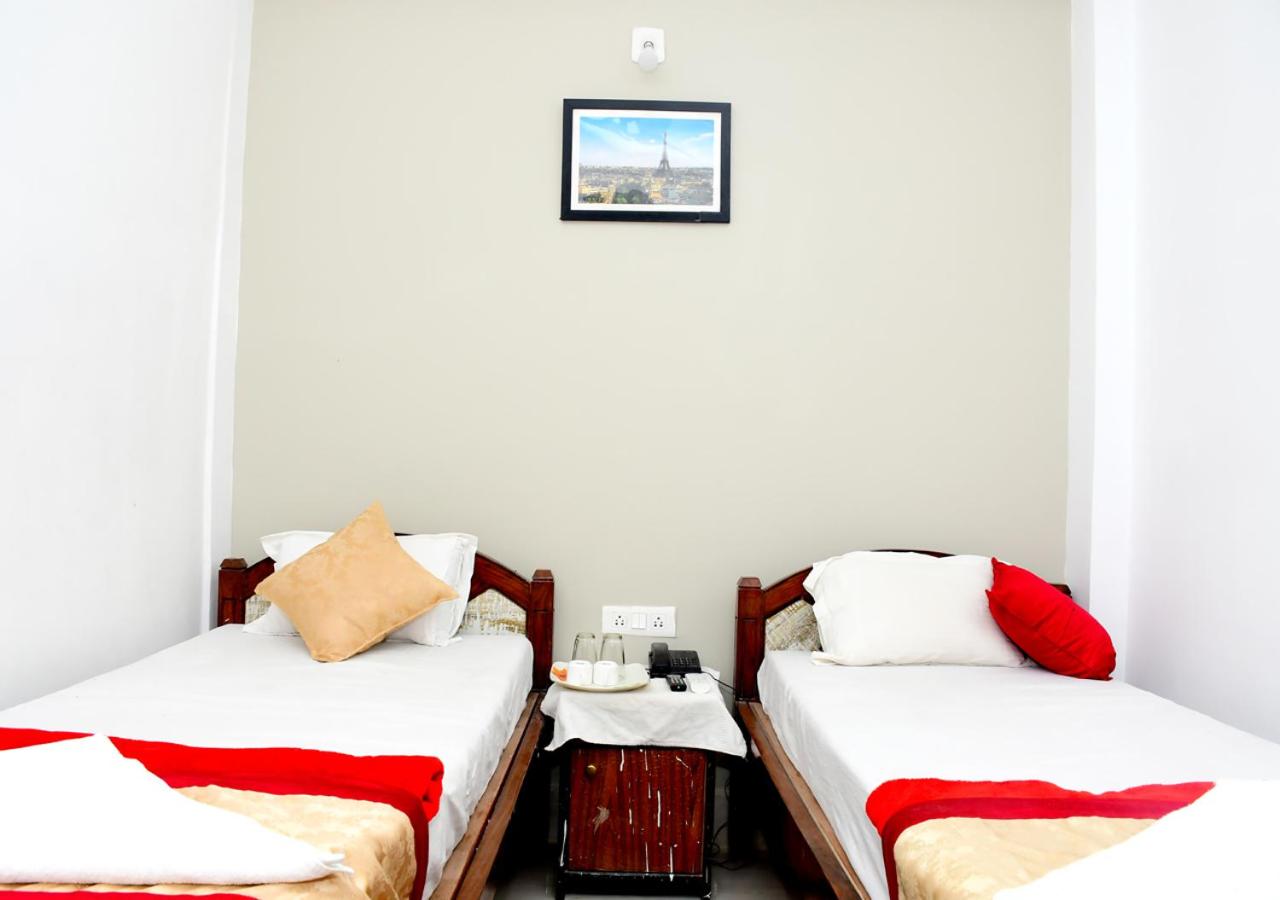 Deluxe Double Room photo 3
