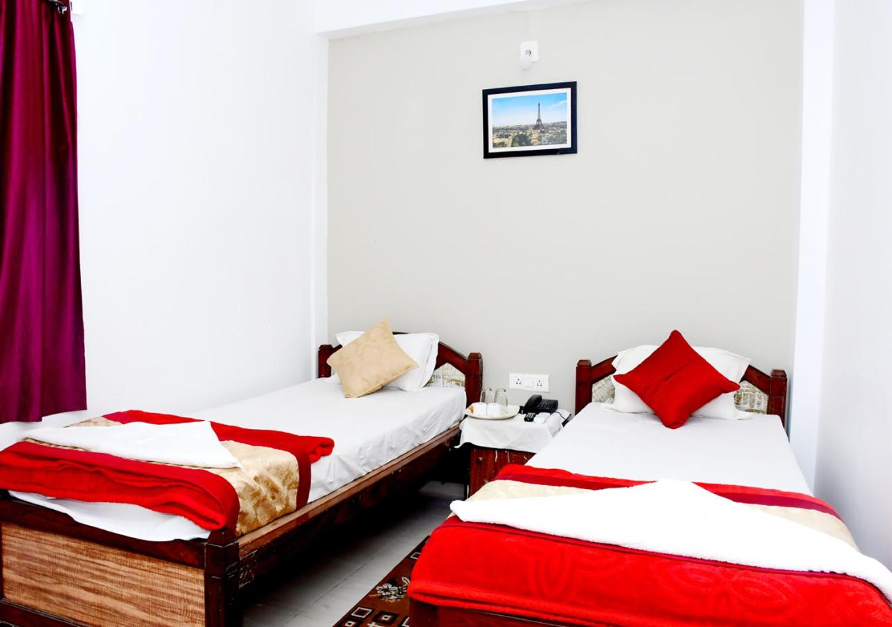 Deluxe Double Room photo 2