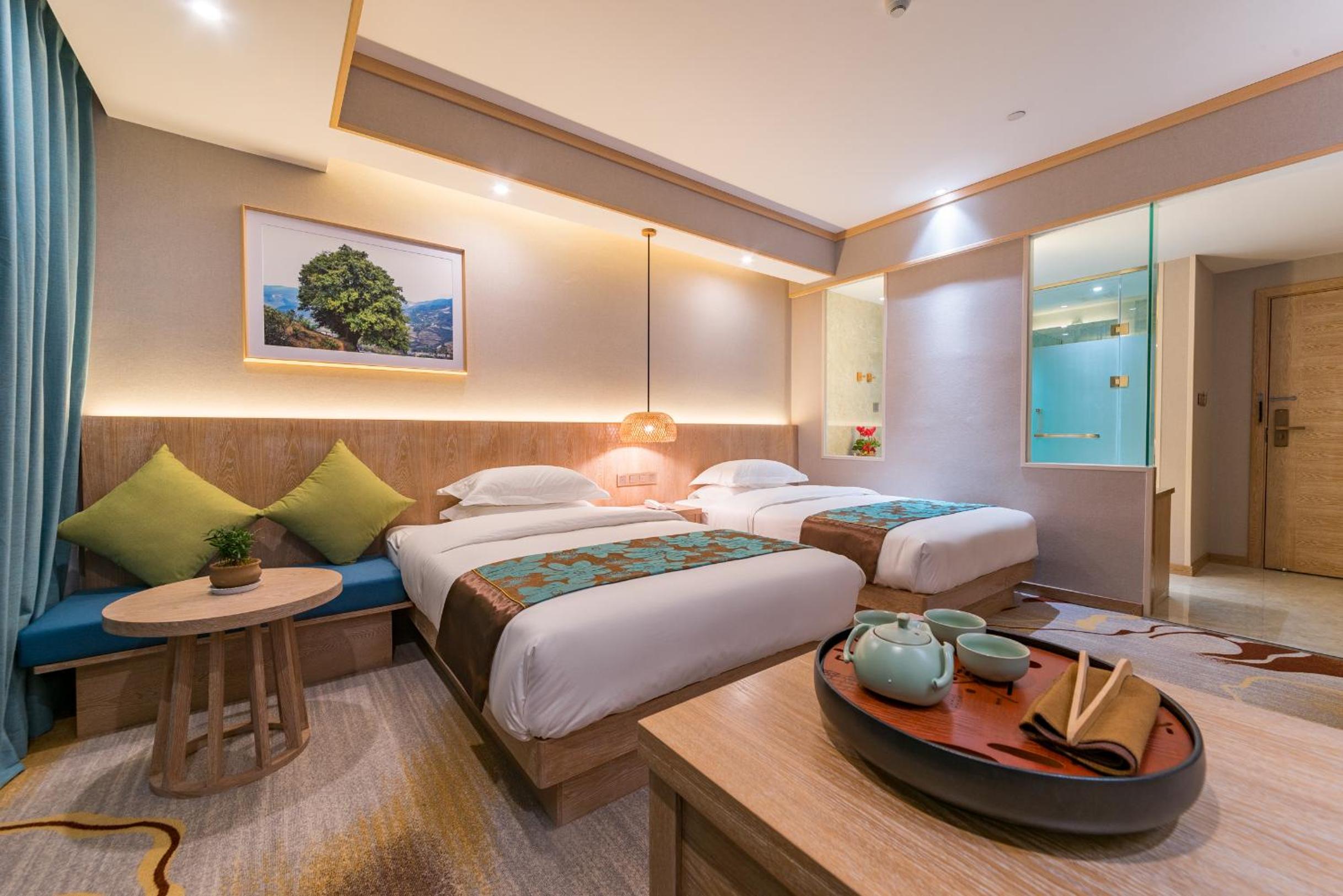 Standard Twin Room with Mountain View photo 1