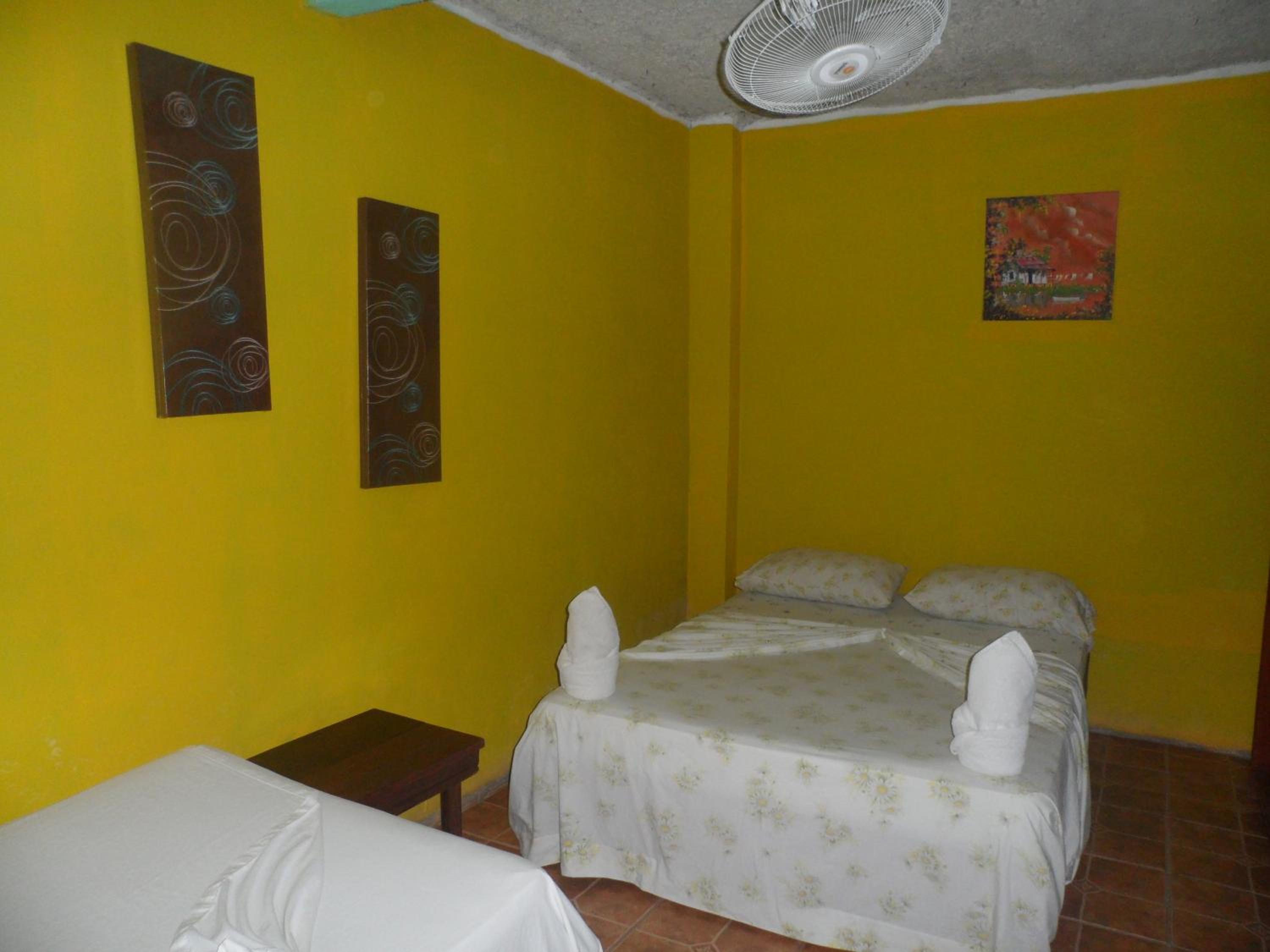 Triple Room with A/C photo 2