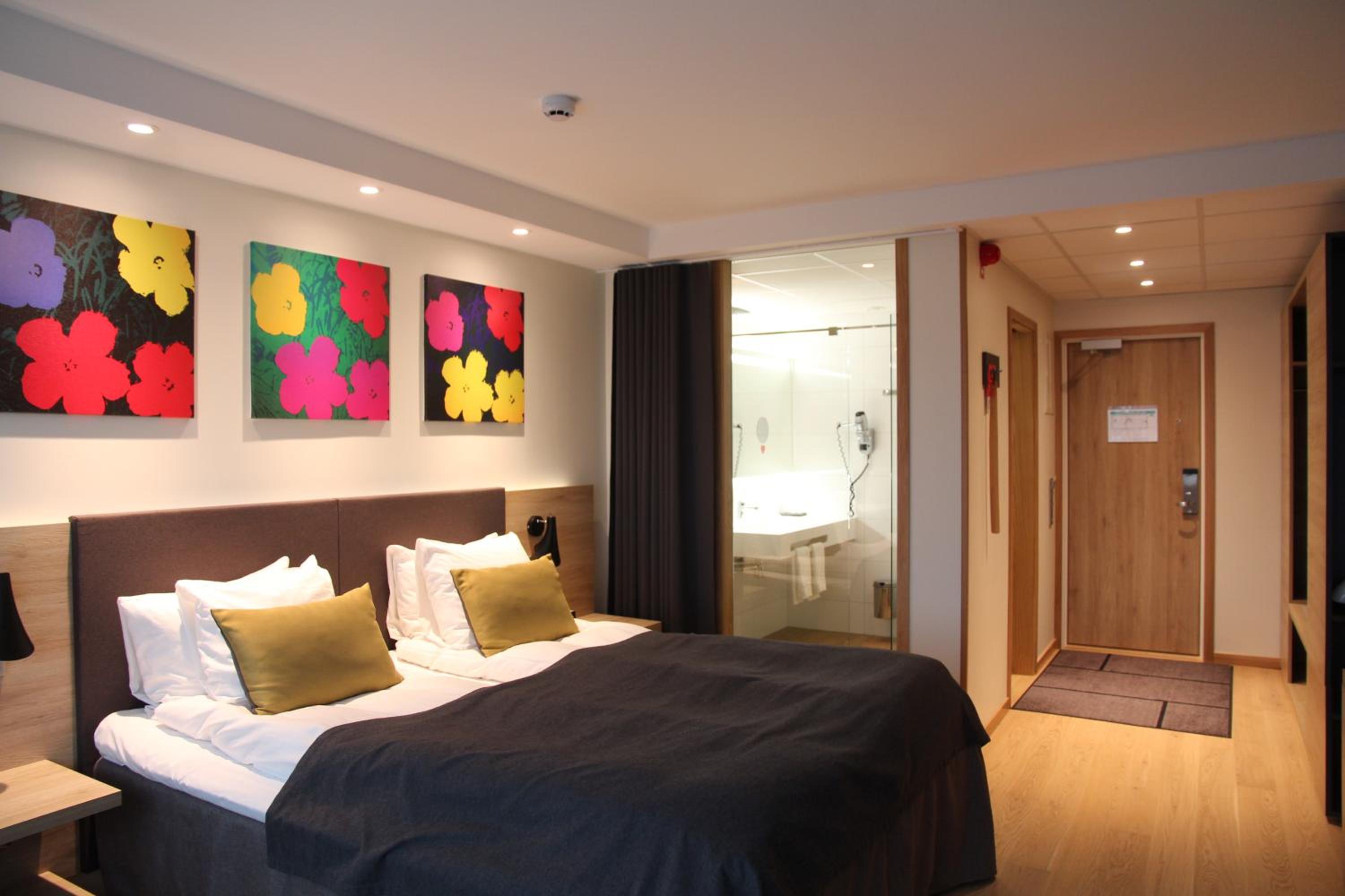 Business King Room - Photo 4