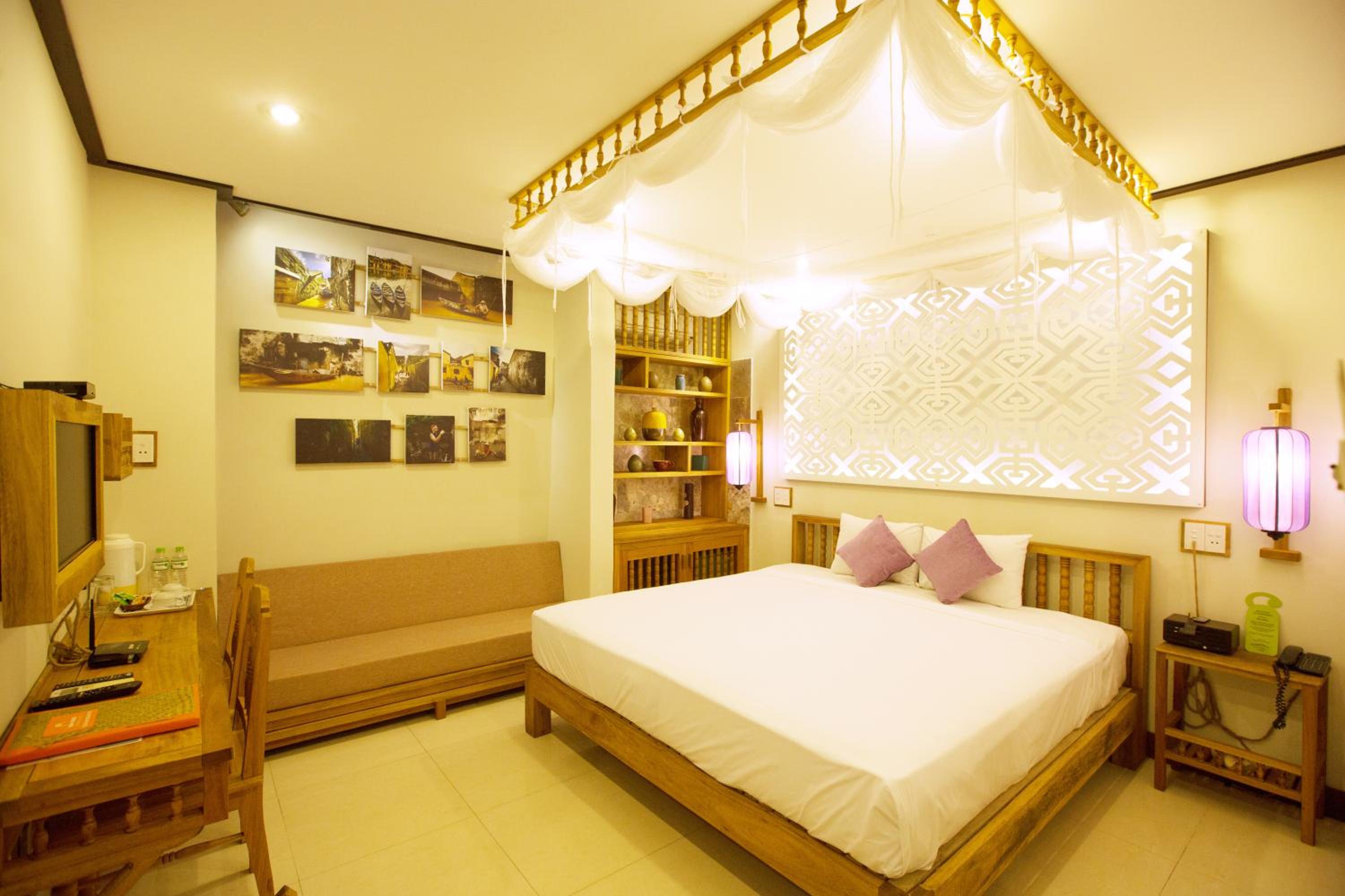 Standard Double or Twin Room (Without Window) photo 2