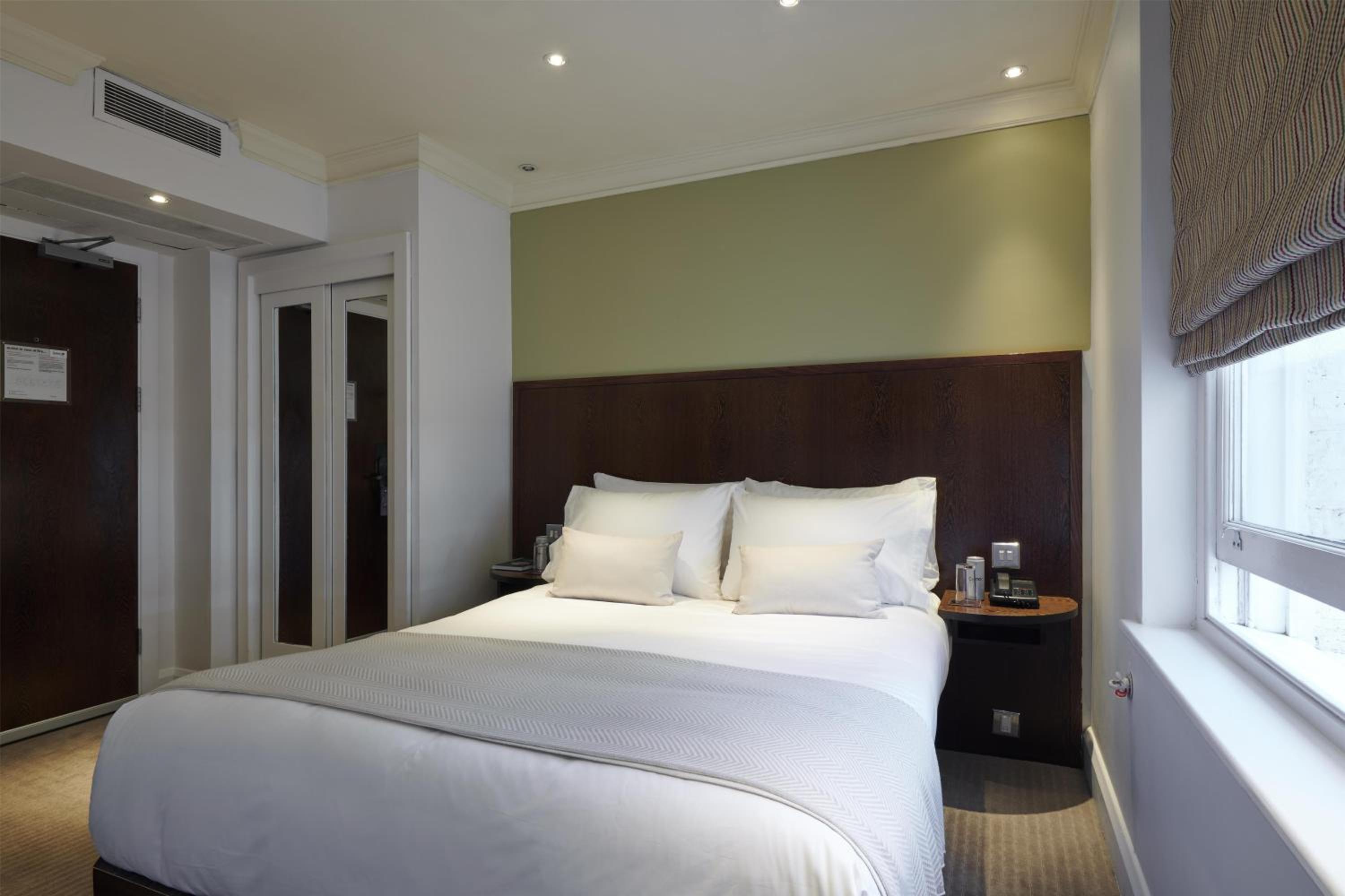 Superior Double Room photo 2