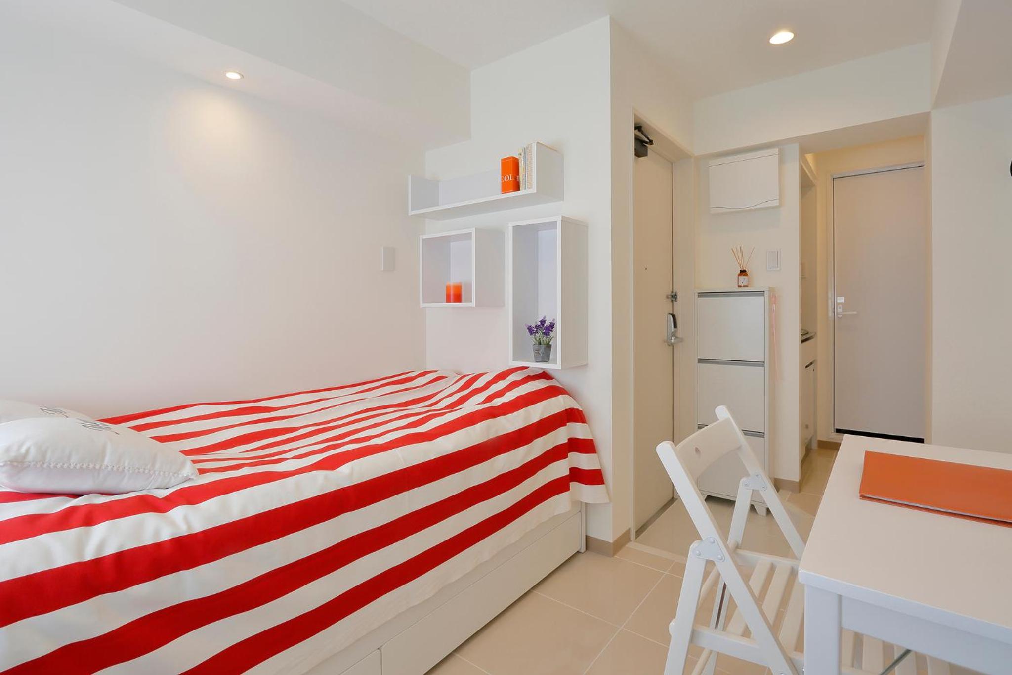 One-Bedroom Apartment Ground Floor photo 3