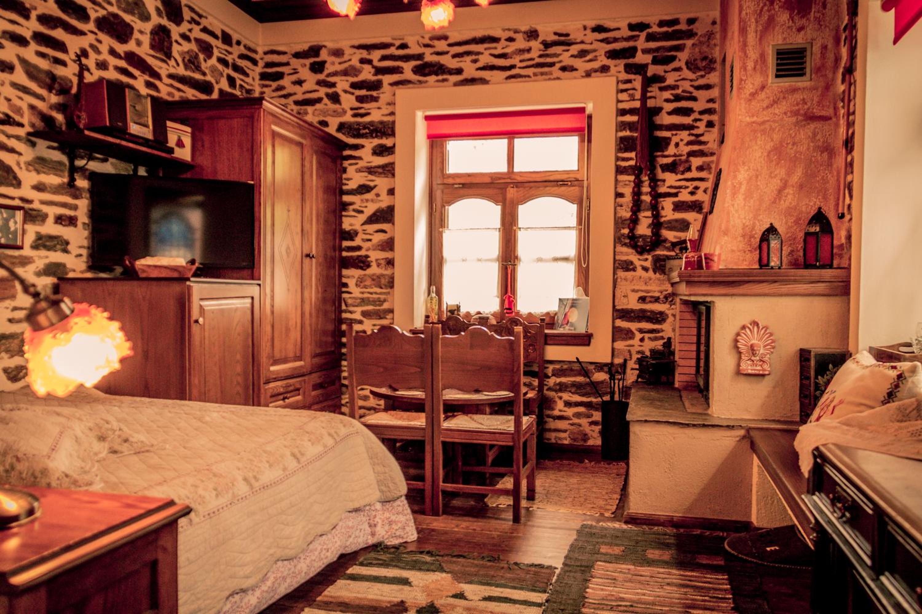 One-Bedroom House photo 1