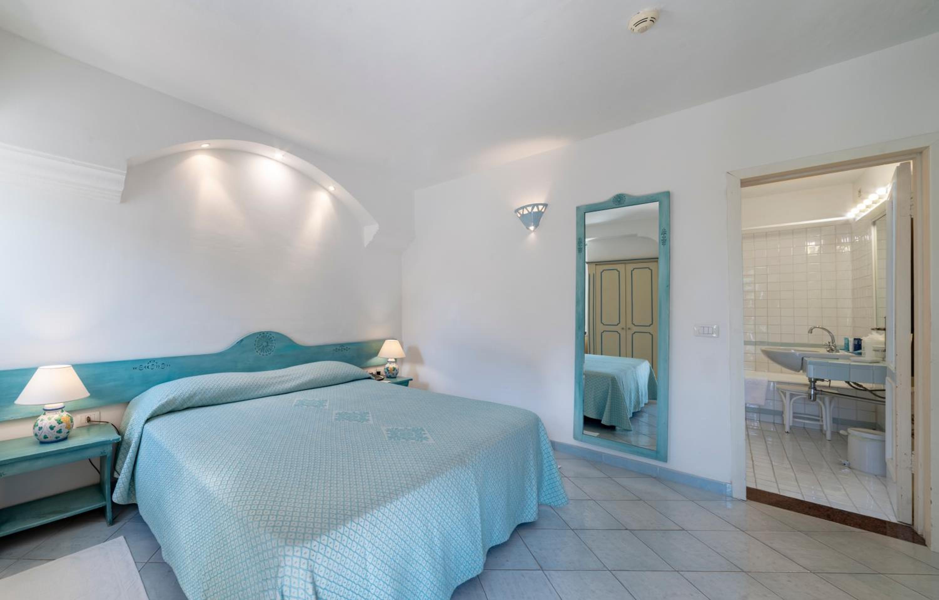 Double Room with Sea View - Photo 1