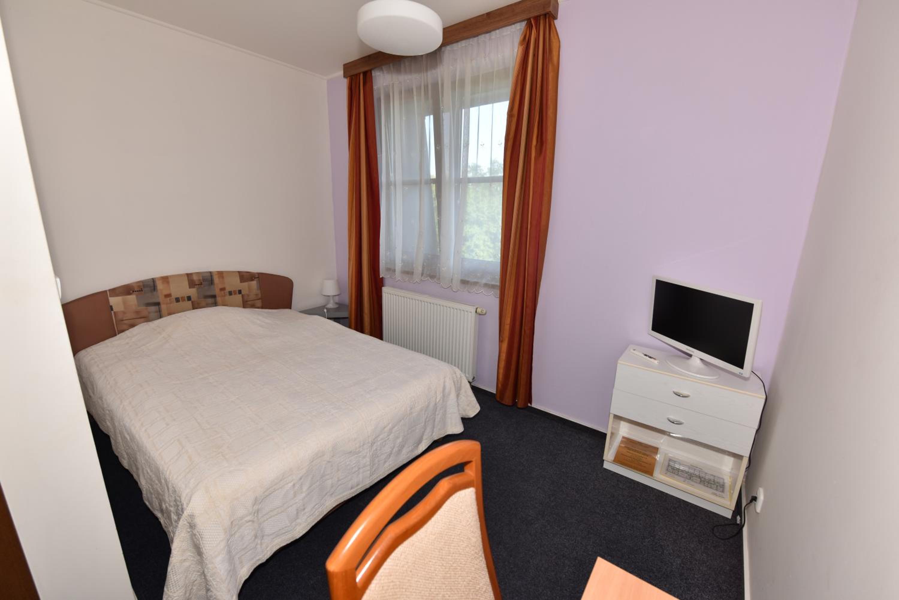 Single Room photo 2