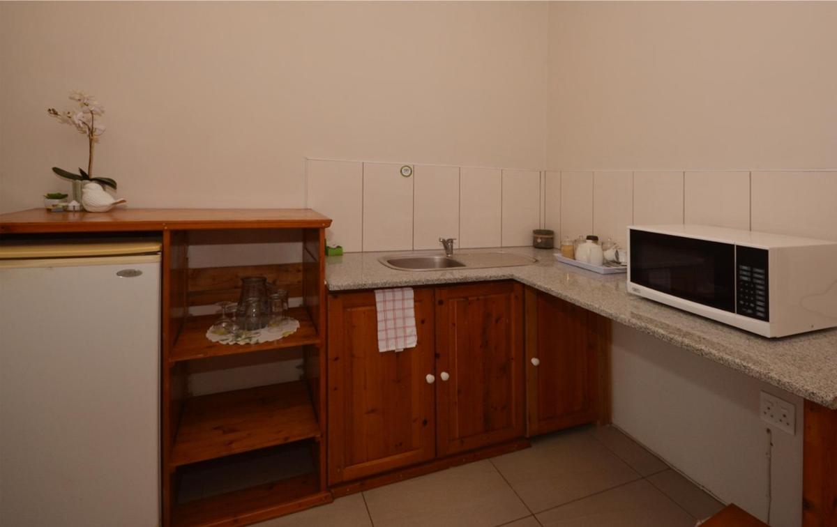 Double Room with Sea View photo 3