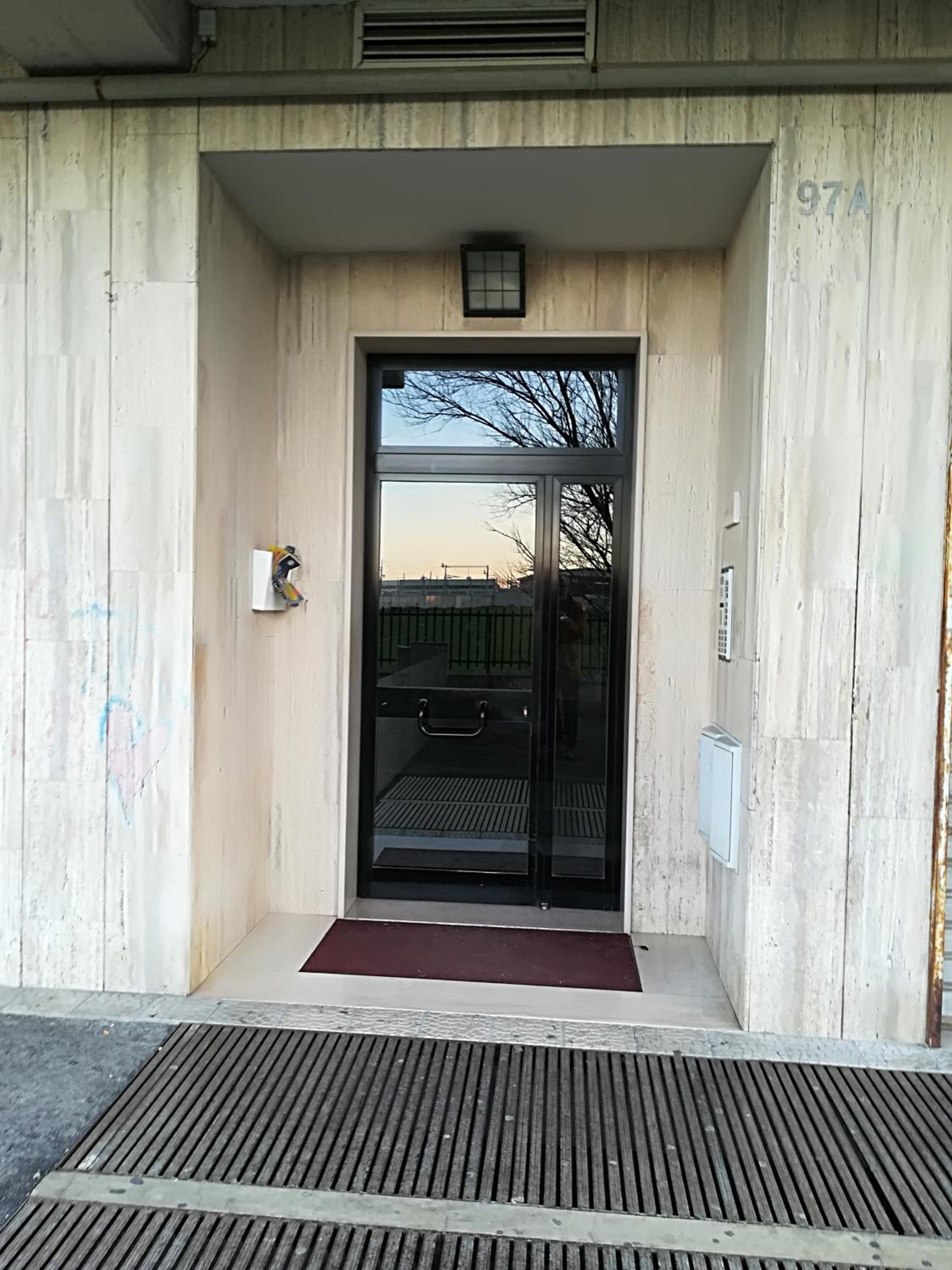 Standard Suite - Photo 8