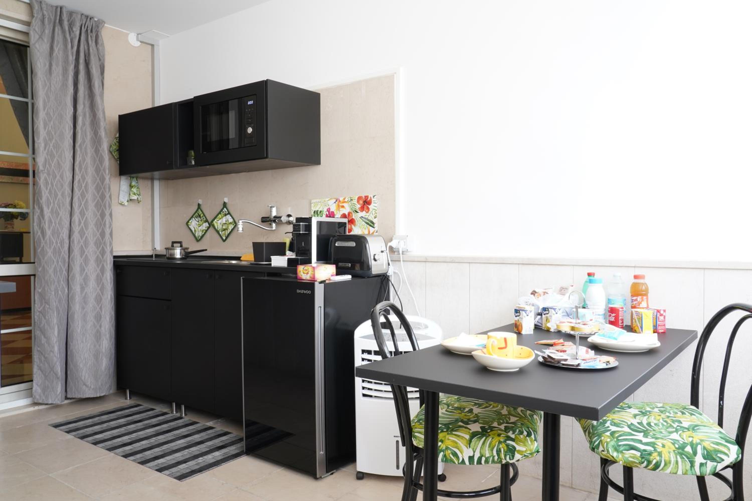 Apartment - Photo 9