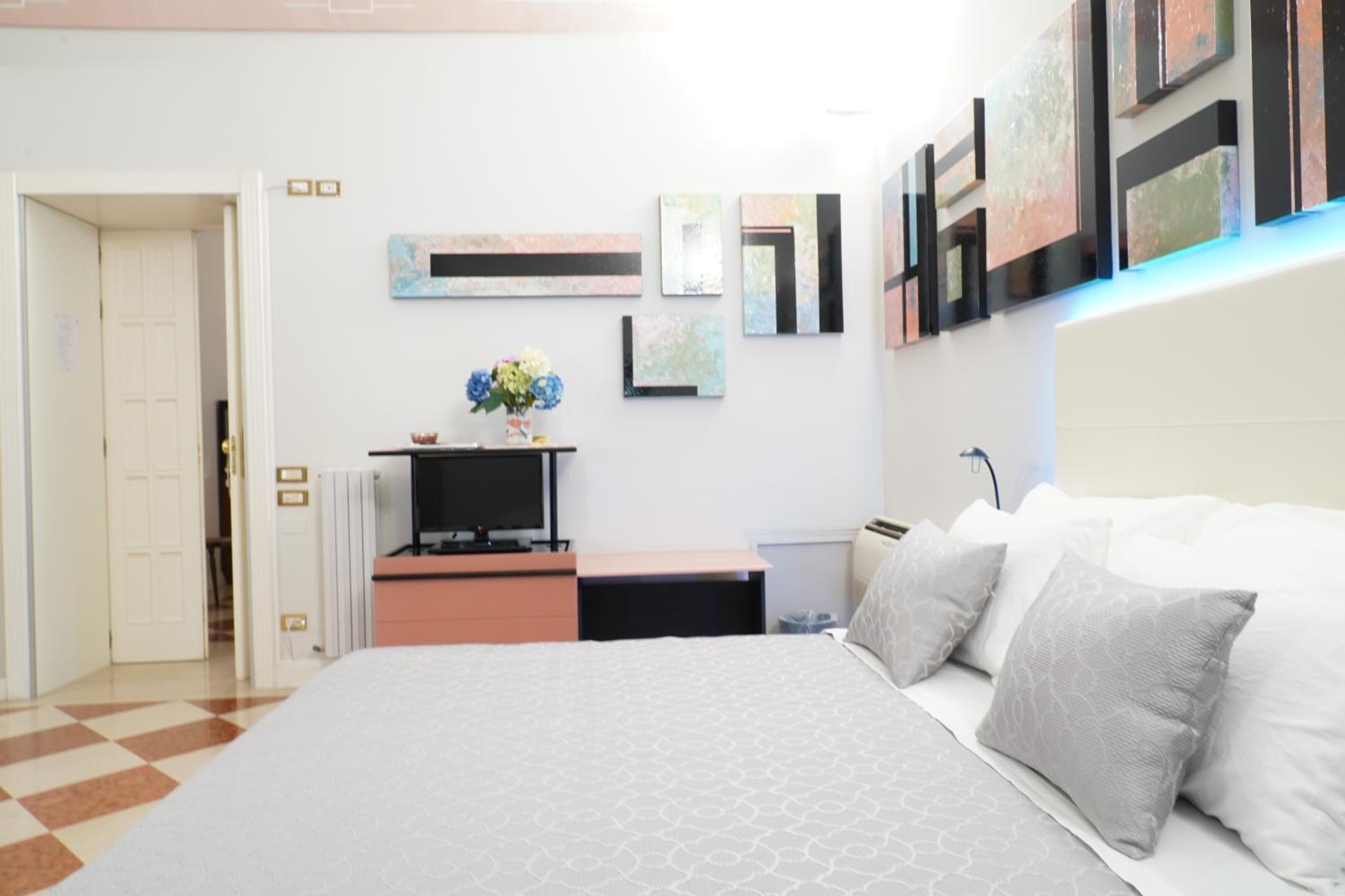 Apartment - Photo 21