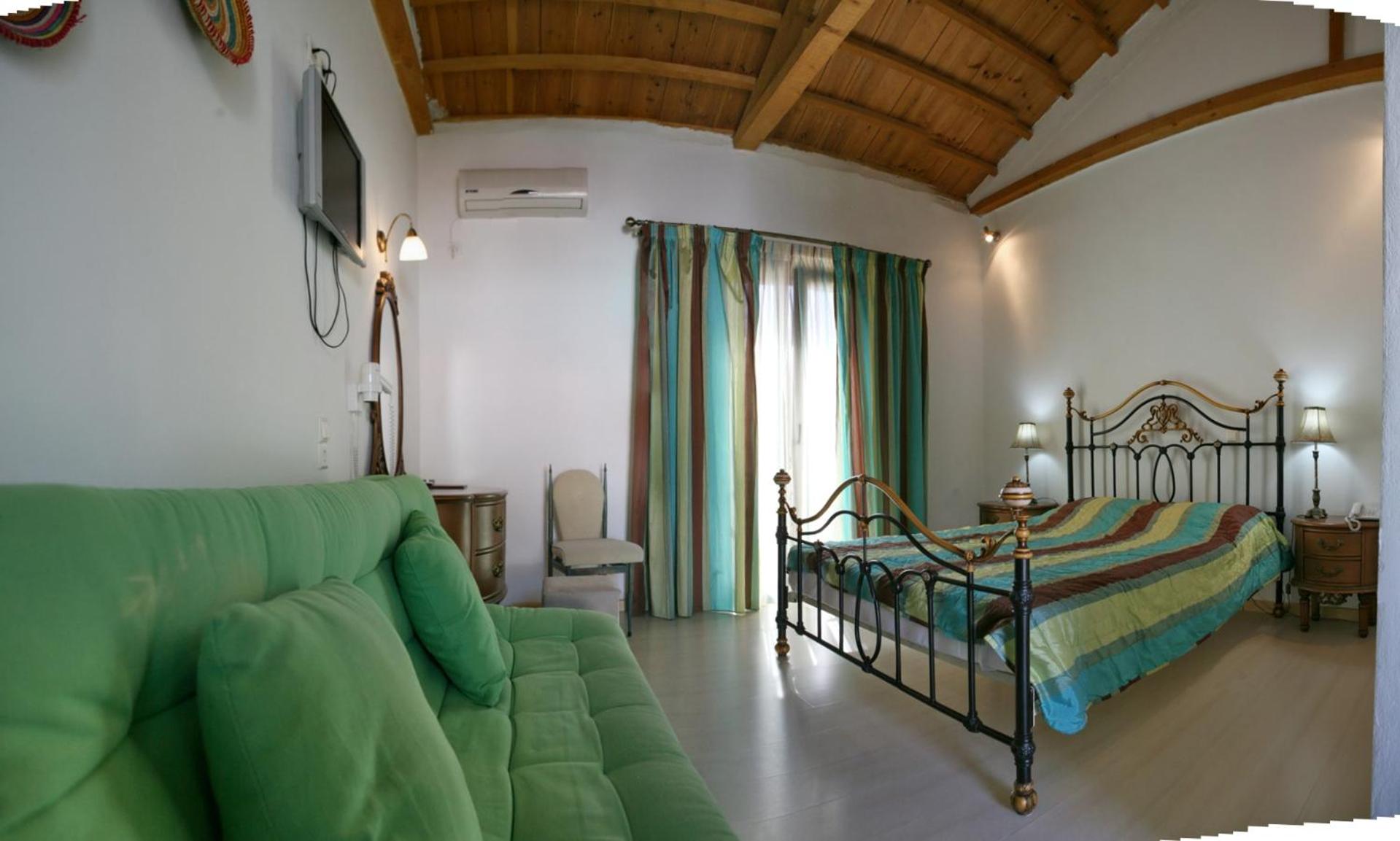 Deluxe Double Room - Photo 1