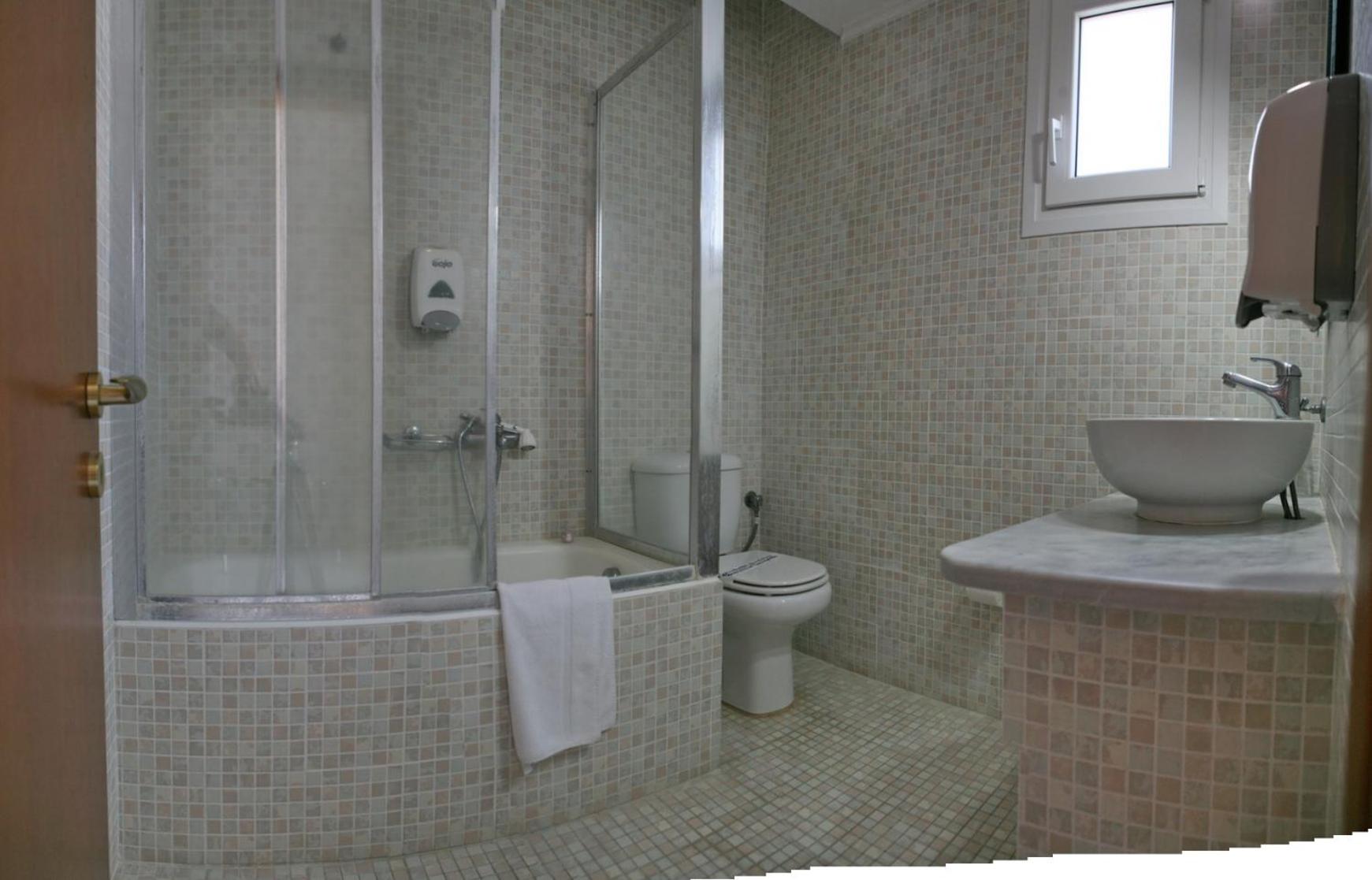 Deluxe Double Room - Photo 6