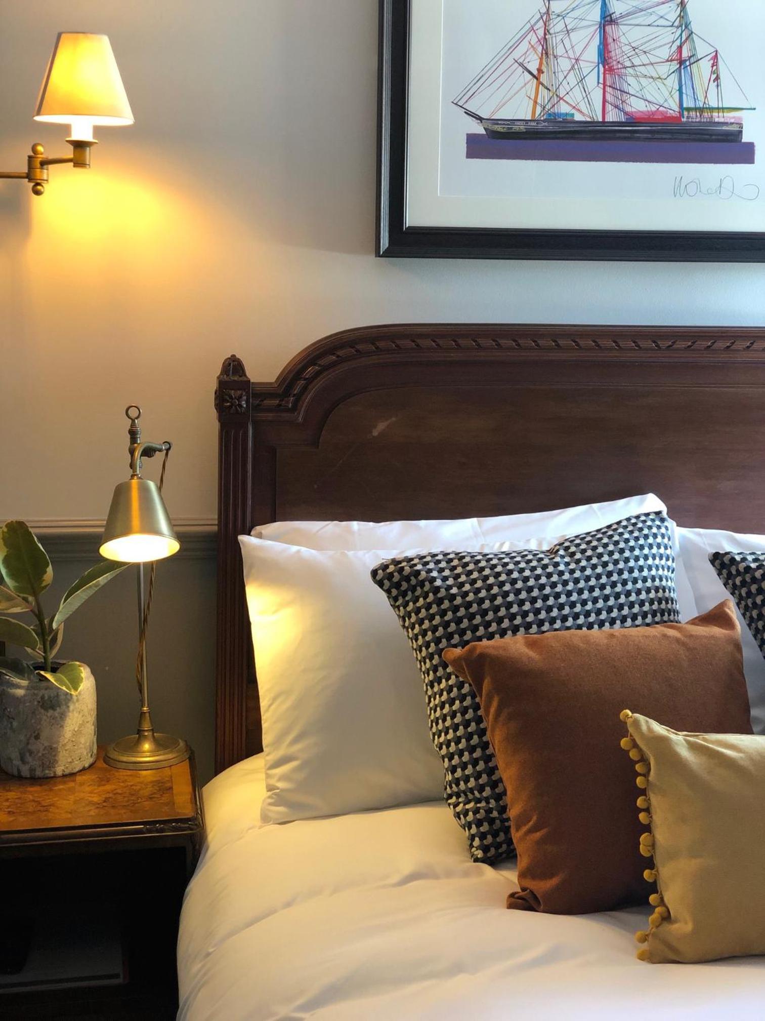Superior King Room photo 2