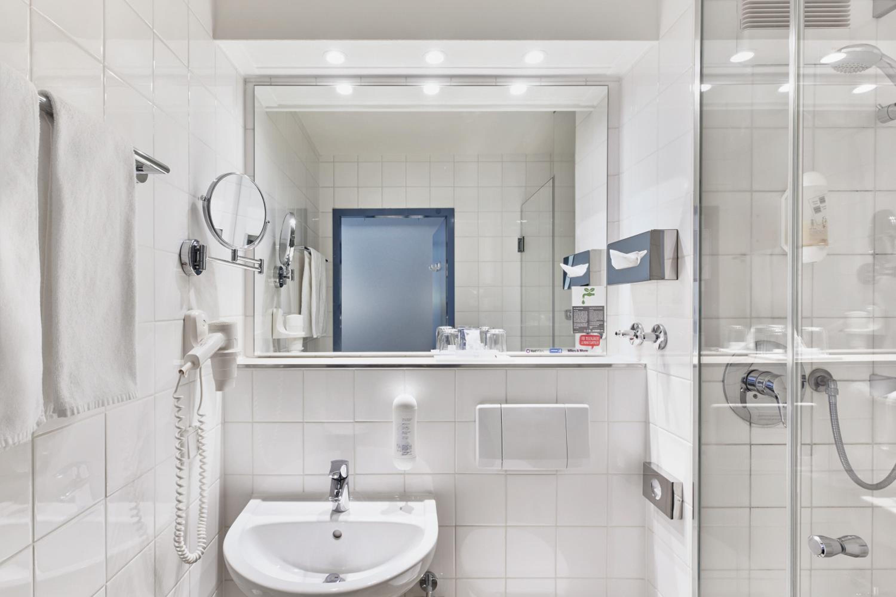 Comfort Triple Room