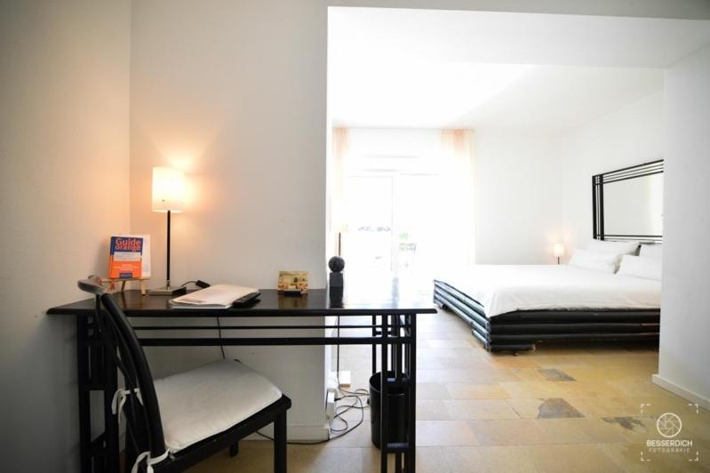 Double Room - Photo 9