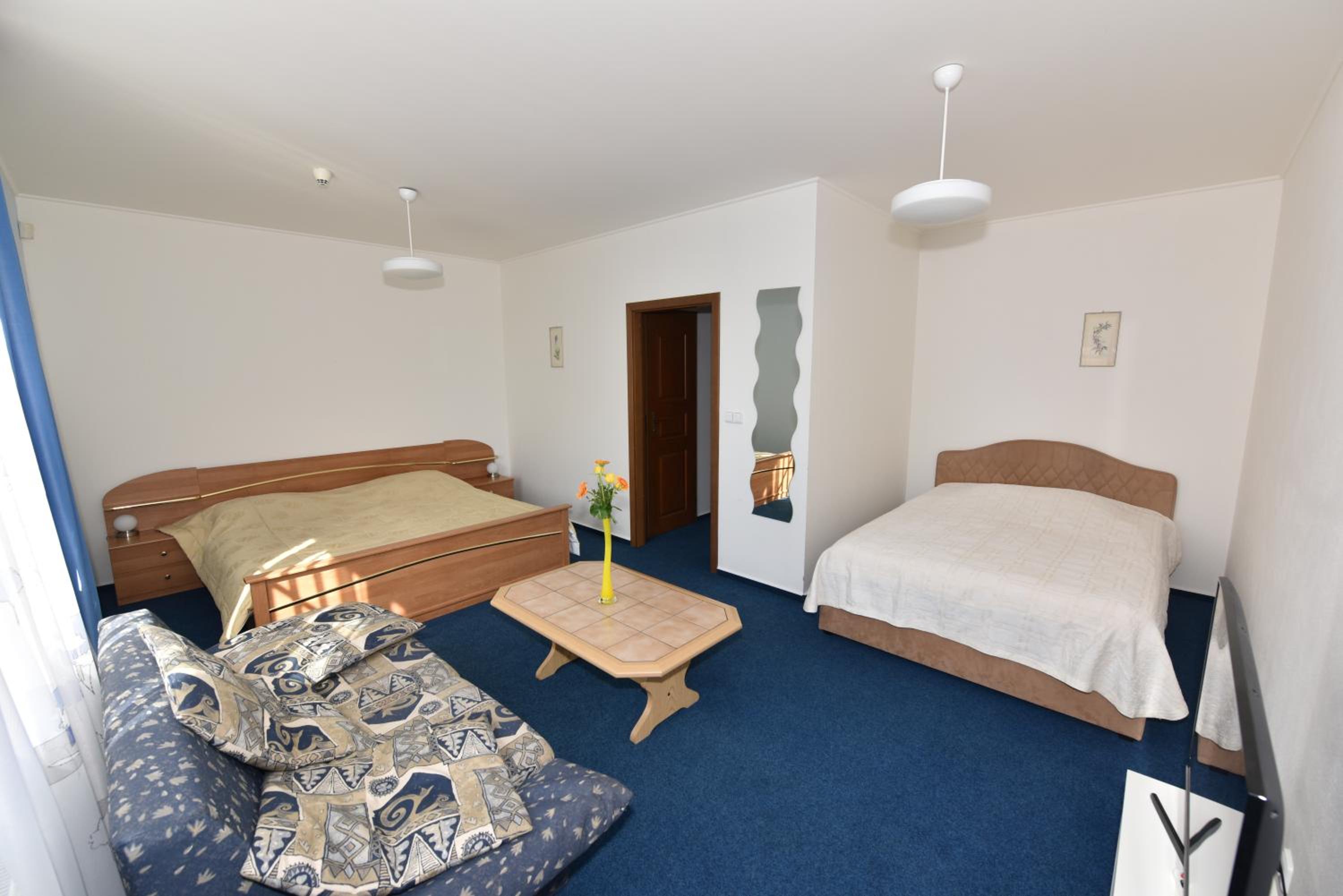 Triple Room photo 2