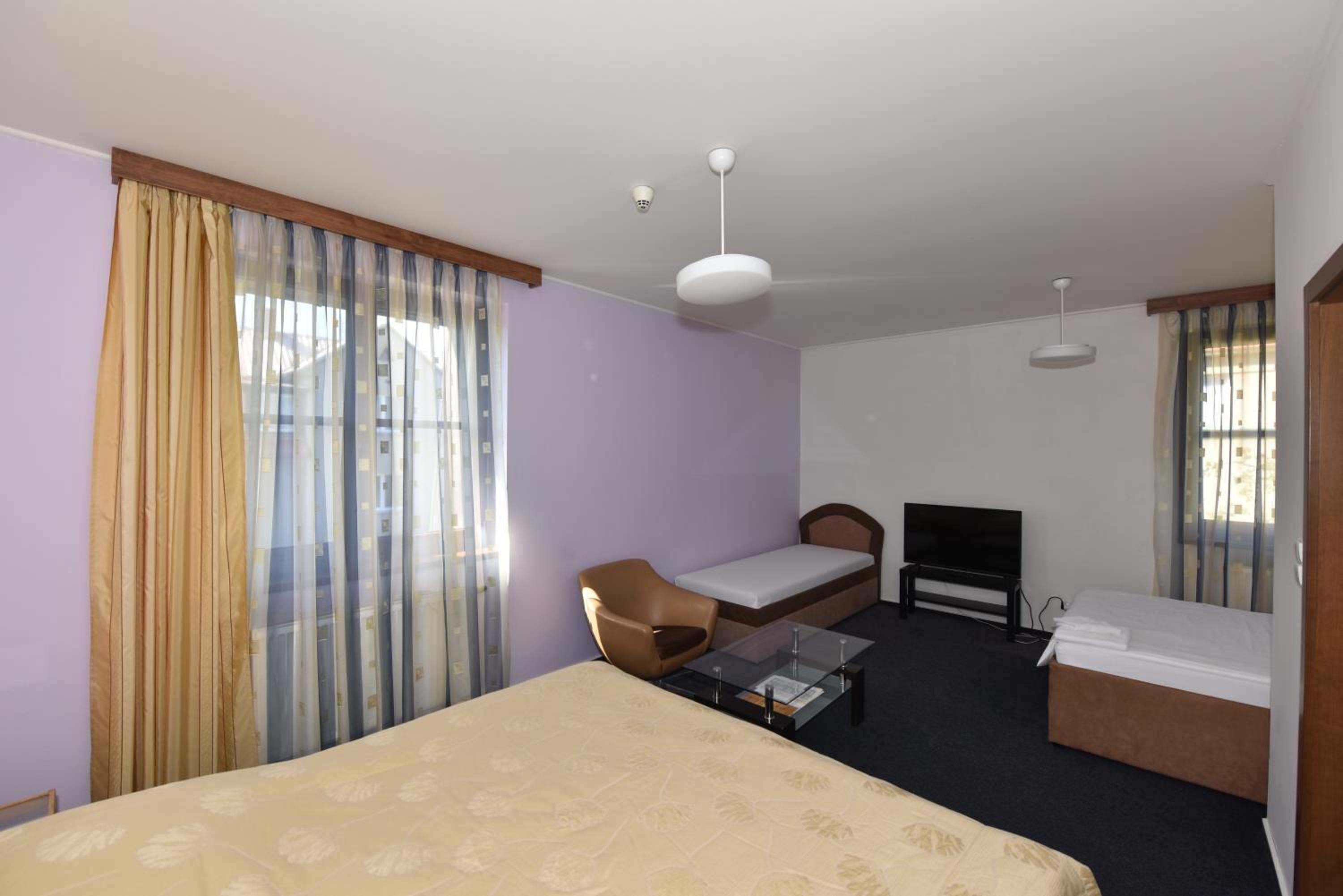 Quadruple Room photo 2