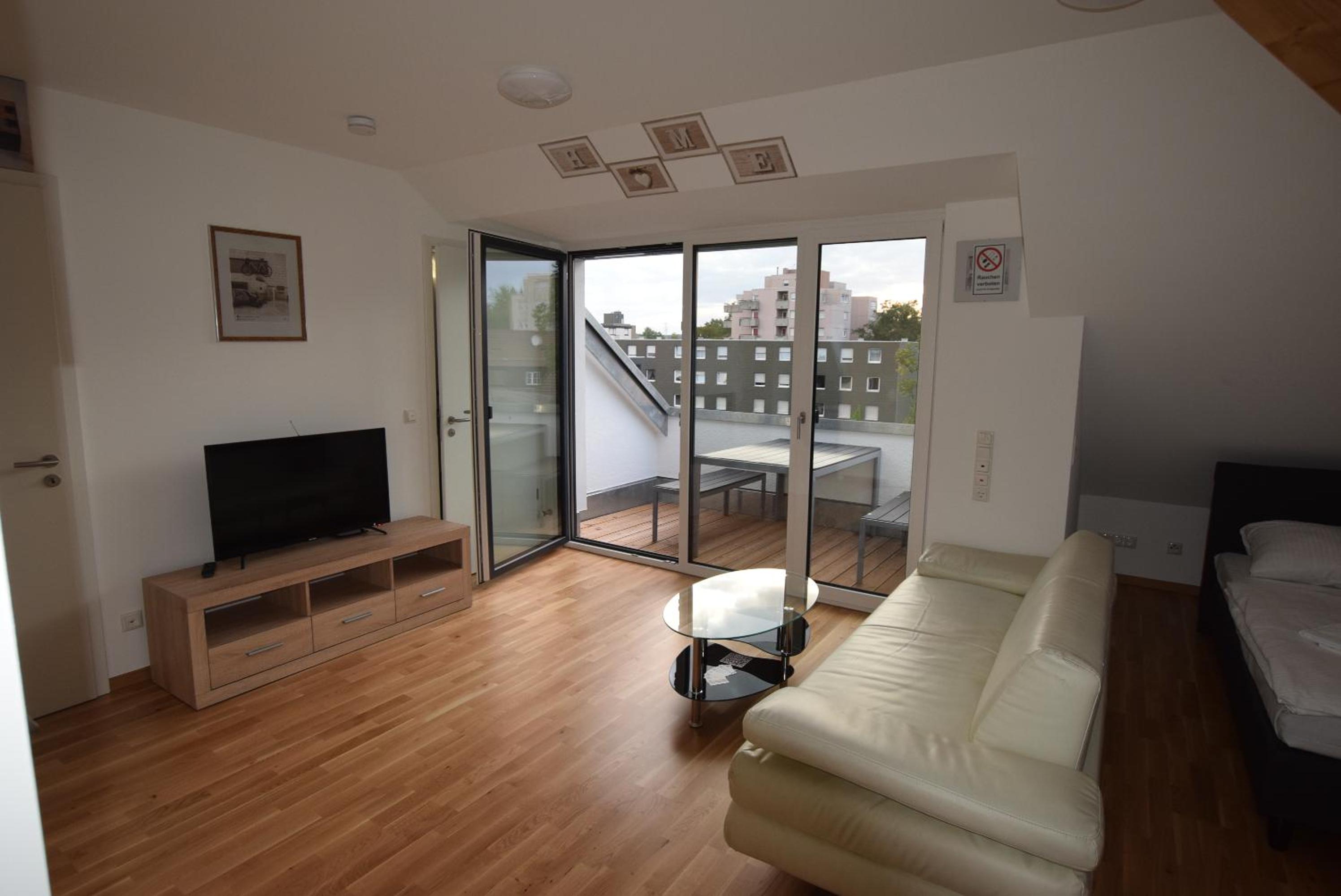 Apartment photo 1