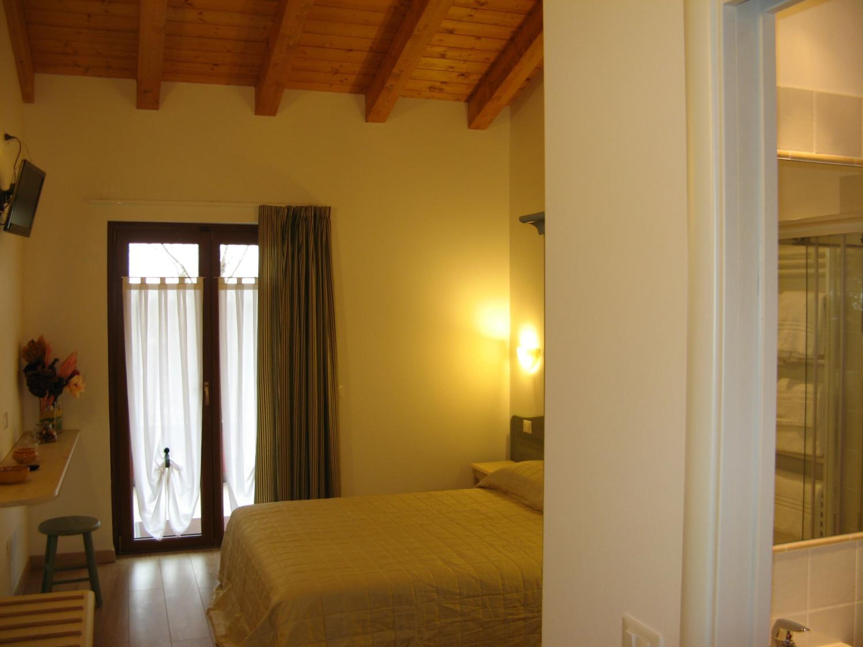 Double or Twin Room photo 2